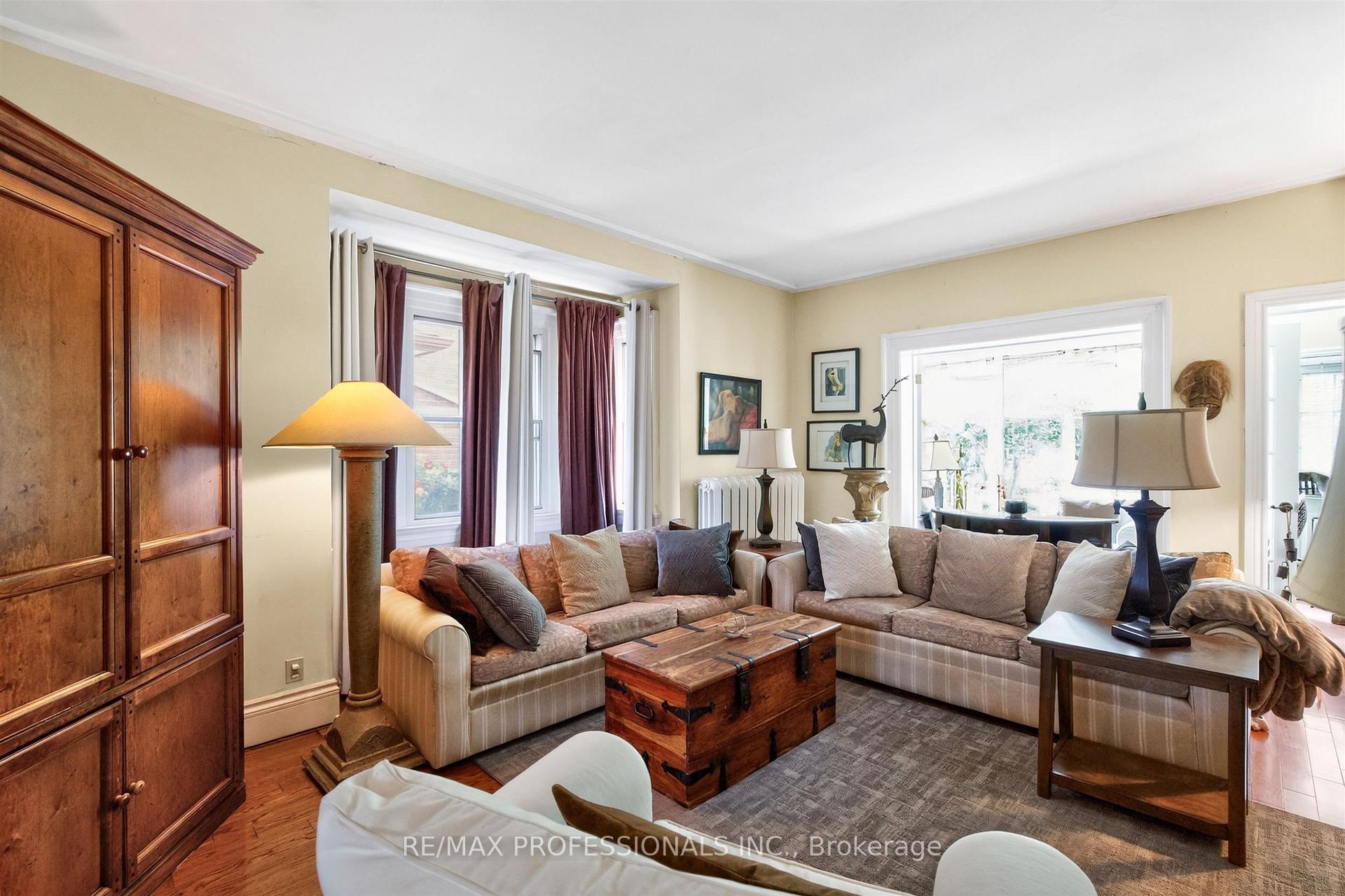 Photo 11 of 284 Indian Road, Toronto, High Park-Swansea — HOMEH