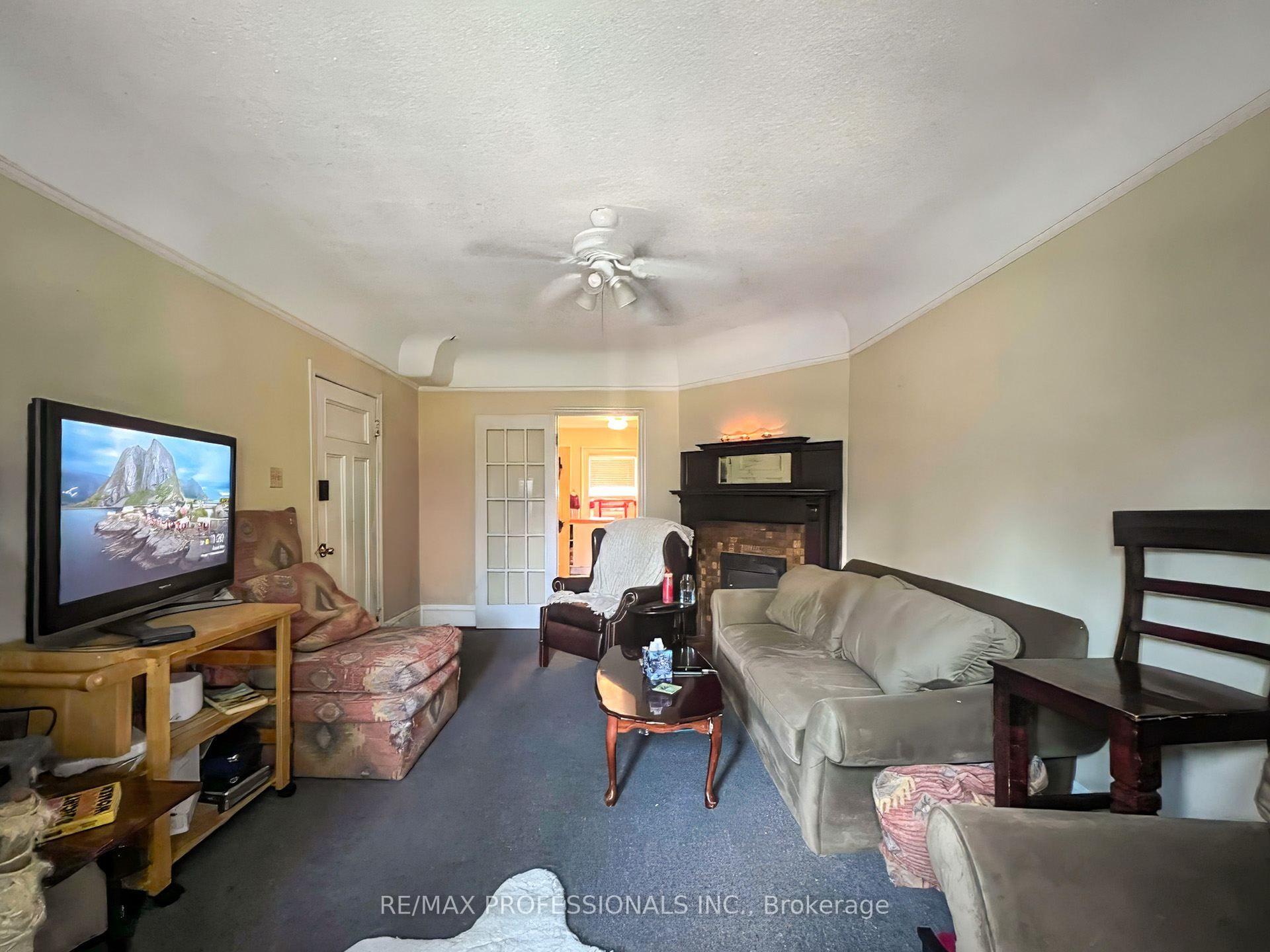 Photo 30 of 284 Indian Road, Toronto, High Park-Swansea — HOMEH