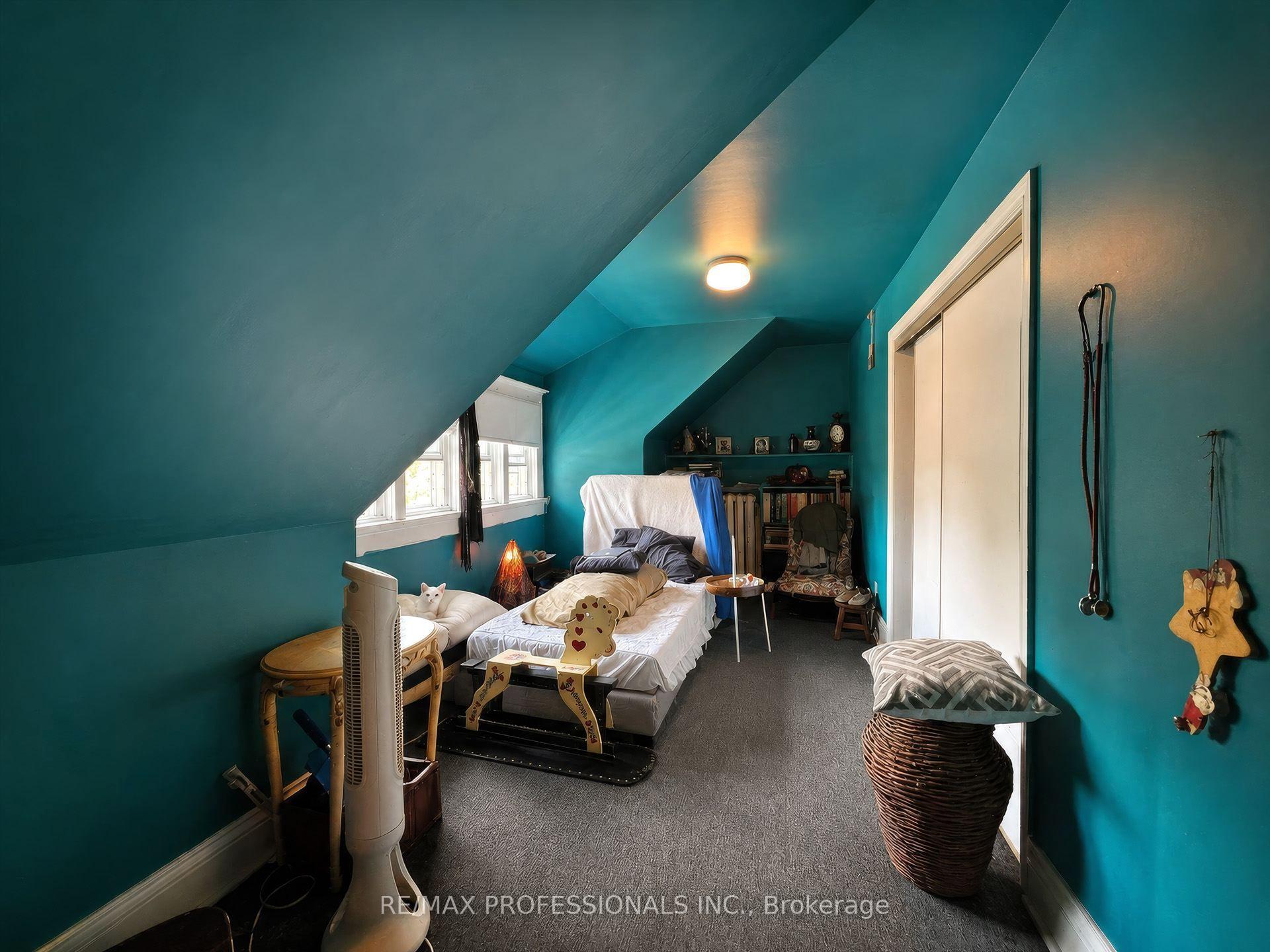 Photo 35 of 284 Indian Road, Toronto, High Park-Swansea — HOMEH