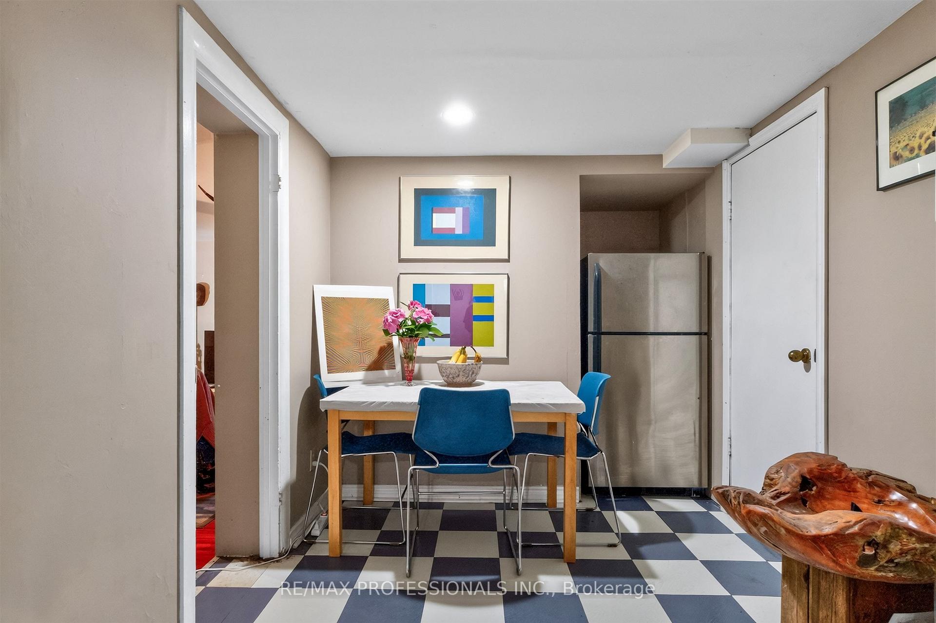 Photo 38 of 284 Indian Road, Toronto, High Park-Swansea — HOMEH