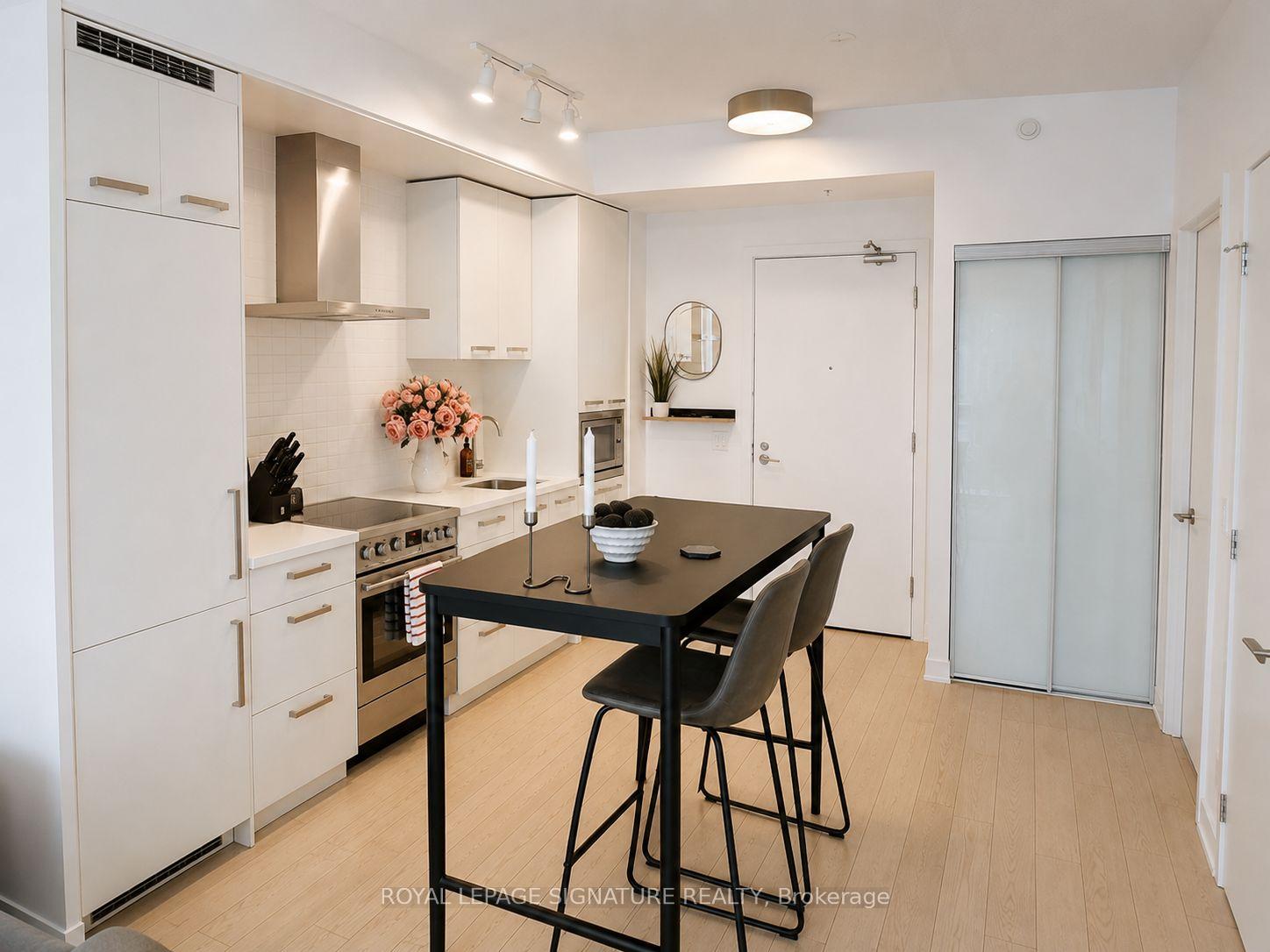 Photo 5 of Unit N431, 455 Front Street E, Toronto, Waterfront Communities — HOMEH