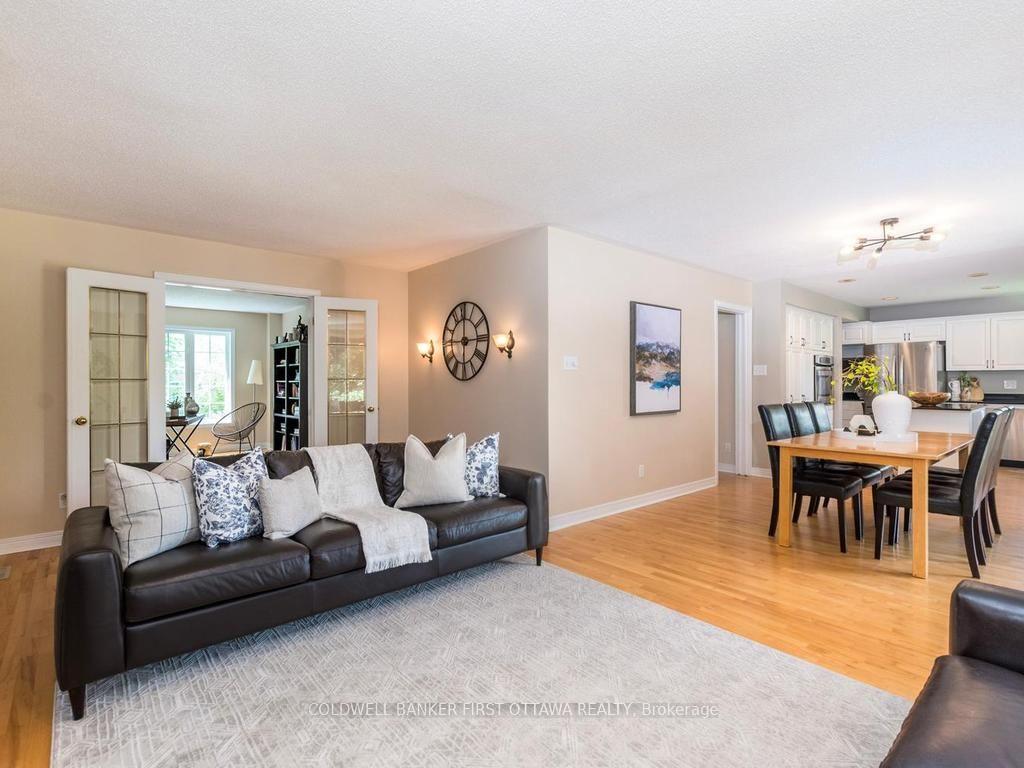 Photo 13 of 5 Hearn Crescent, Ottawa, Stittsville (South) — HOMEH