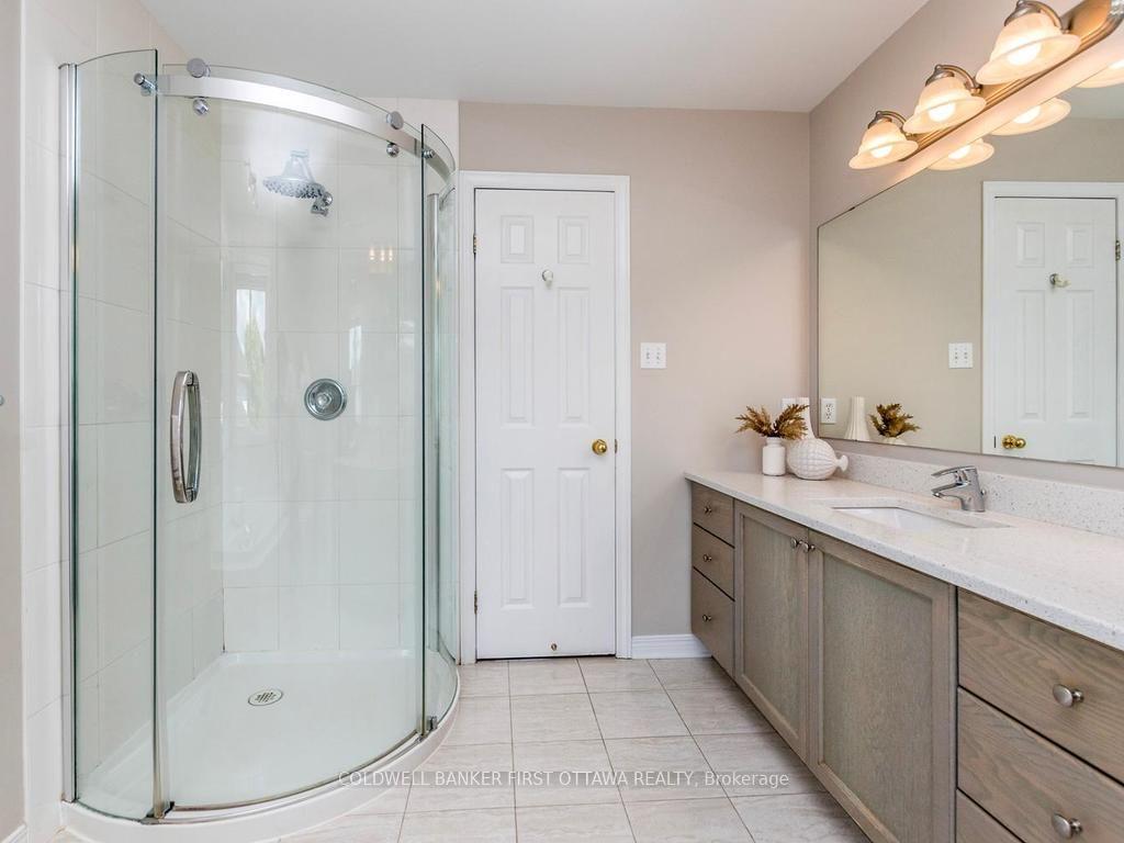 Photo 26 of 5 Hearn Crescent, Ottawa, Stittsville (South) — HOMEH