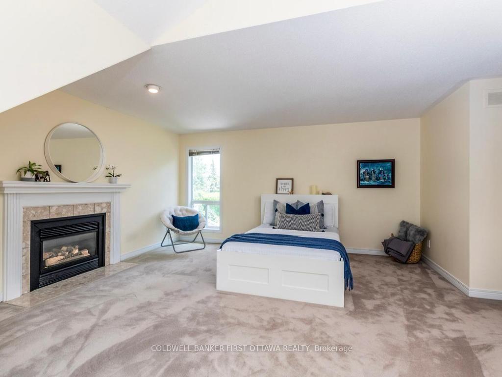 Photo 28 of 5 Hearn Crescent, Ottawa, Stittsville (South) — HOMEH
