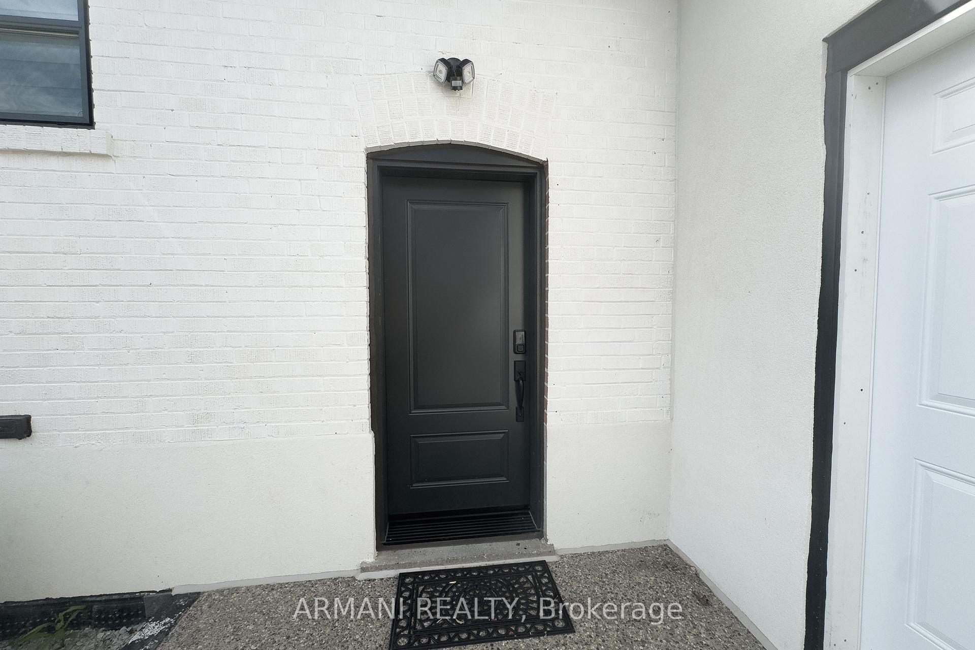 Photo 3 of Unit Basement, 97 Cuffley Crescent N, North York, Downsview-Roding-CFB — HOMEH
