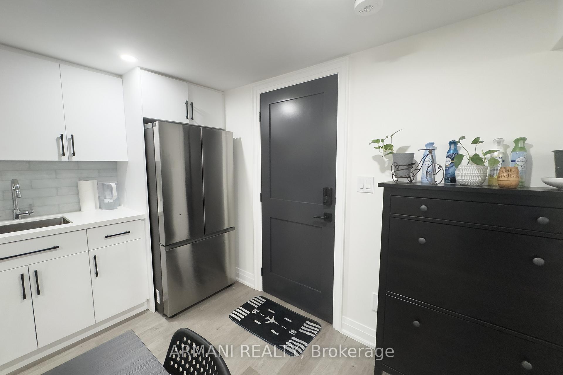 Photo 5 of Unit Basement, 97 Cuffley Crescent N, North York, Downsview-Roding-CFB — HOMEH