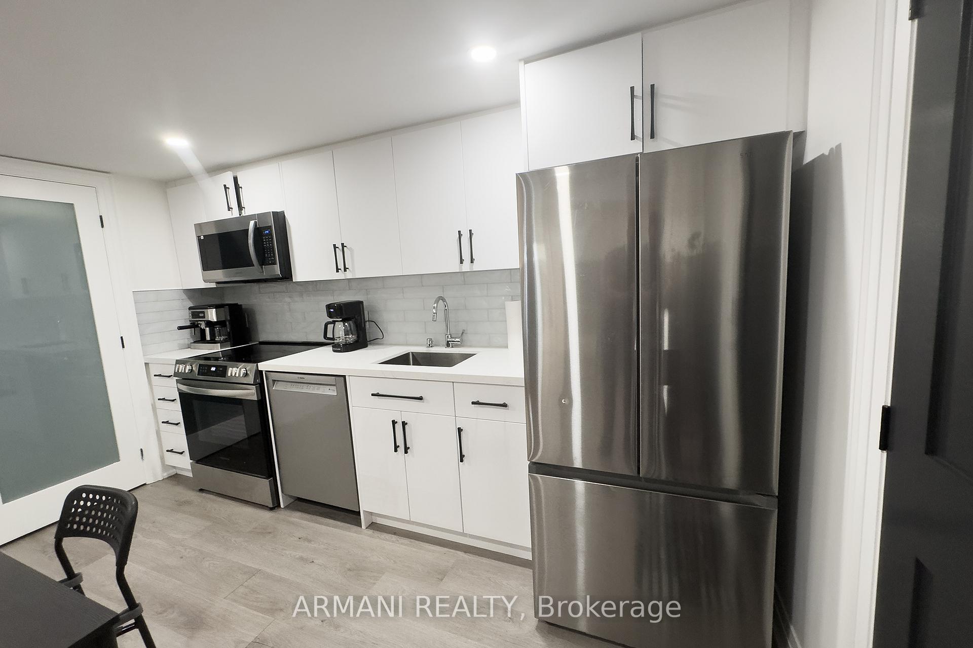 Photo 10 of Unit Basement, 97 Cuffley Crescent N, North York, Downsview-Roding-CFB — HOMEH