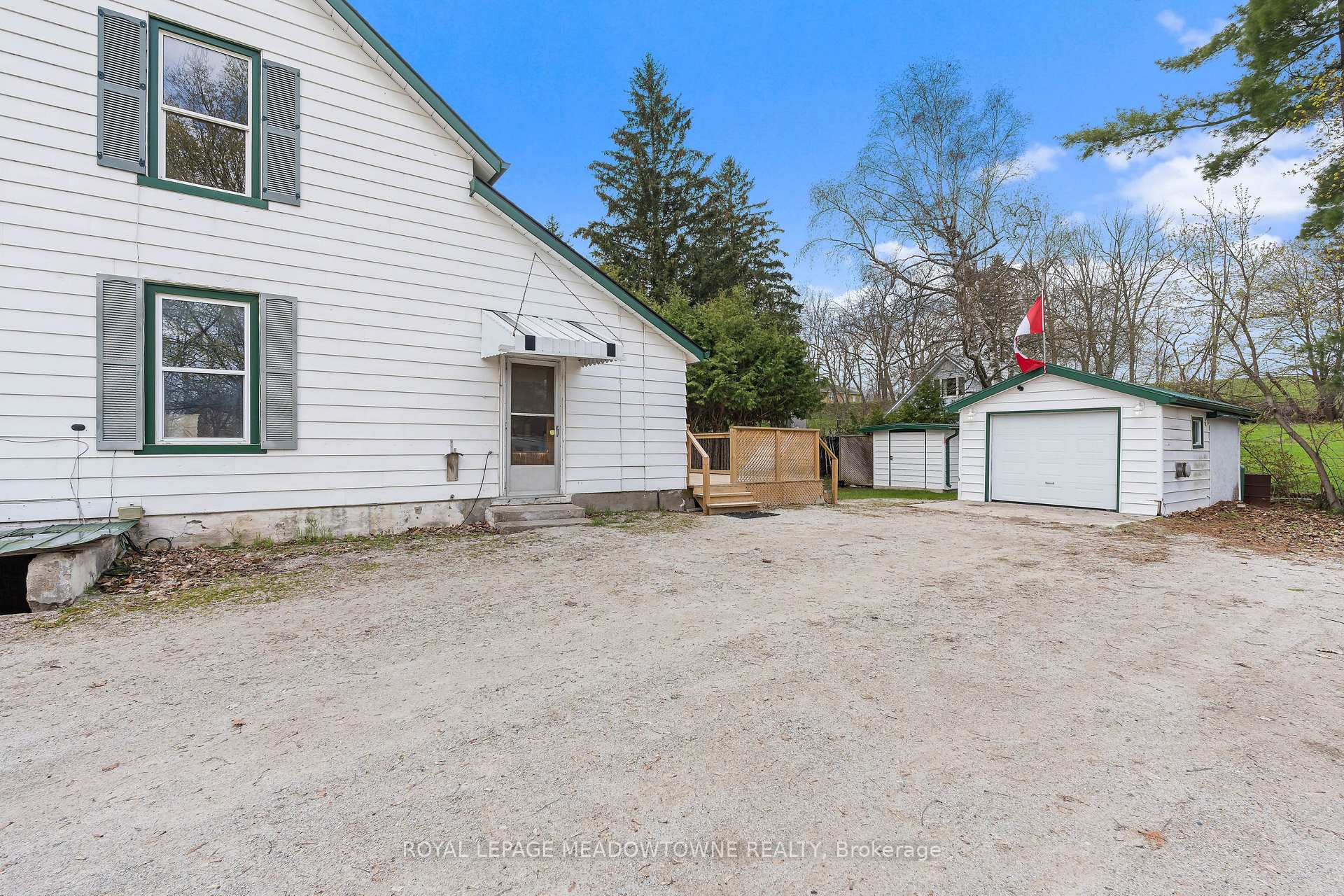 Photo 6 of 1442 Mill Street, Caledon, Cheltenham — HOMEH