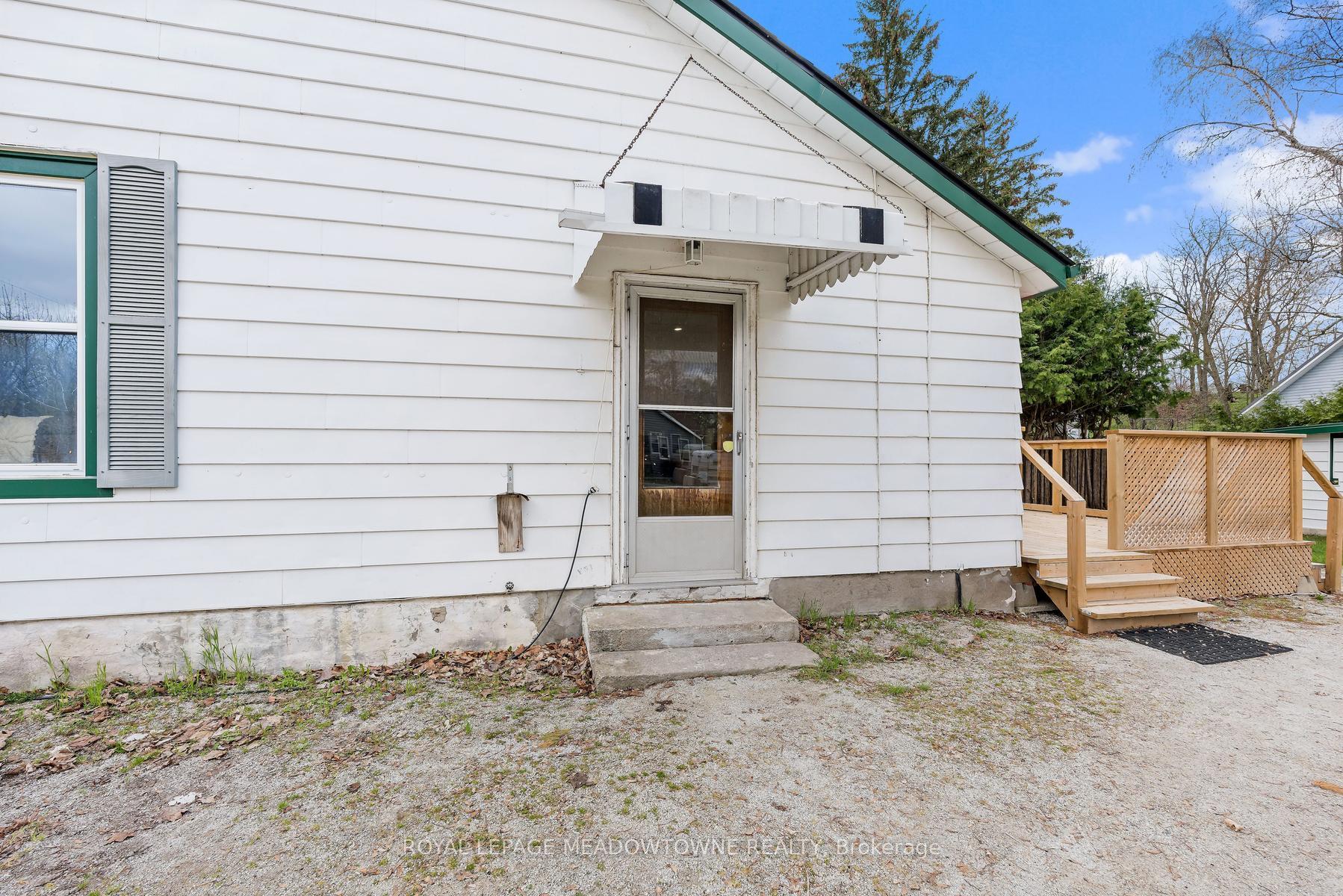 Photo 7 of 1442 Mill Street, Caledon, Cheltenham — HOMEH