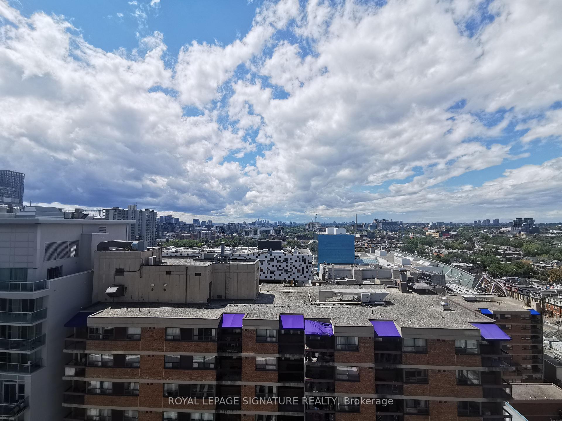 Photo 8 of Unit 1512, 121 St Patrick Street, Toronto, Kensington-Chinatown — HOMEH