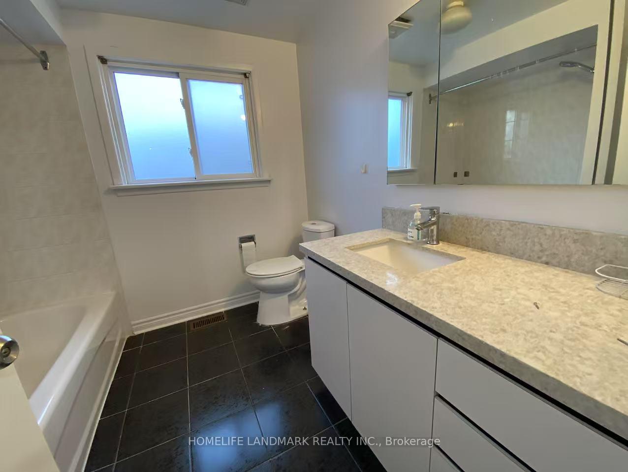 Photo 2 of Unit B2, 43 Wakefield Crescent, Scarborough, L'Amoreaux — HOMEH