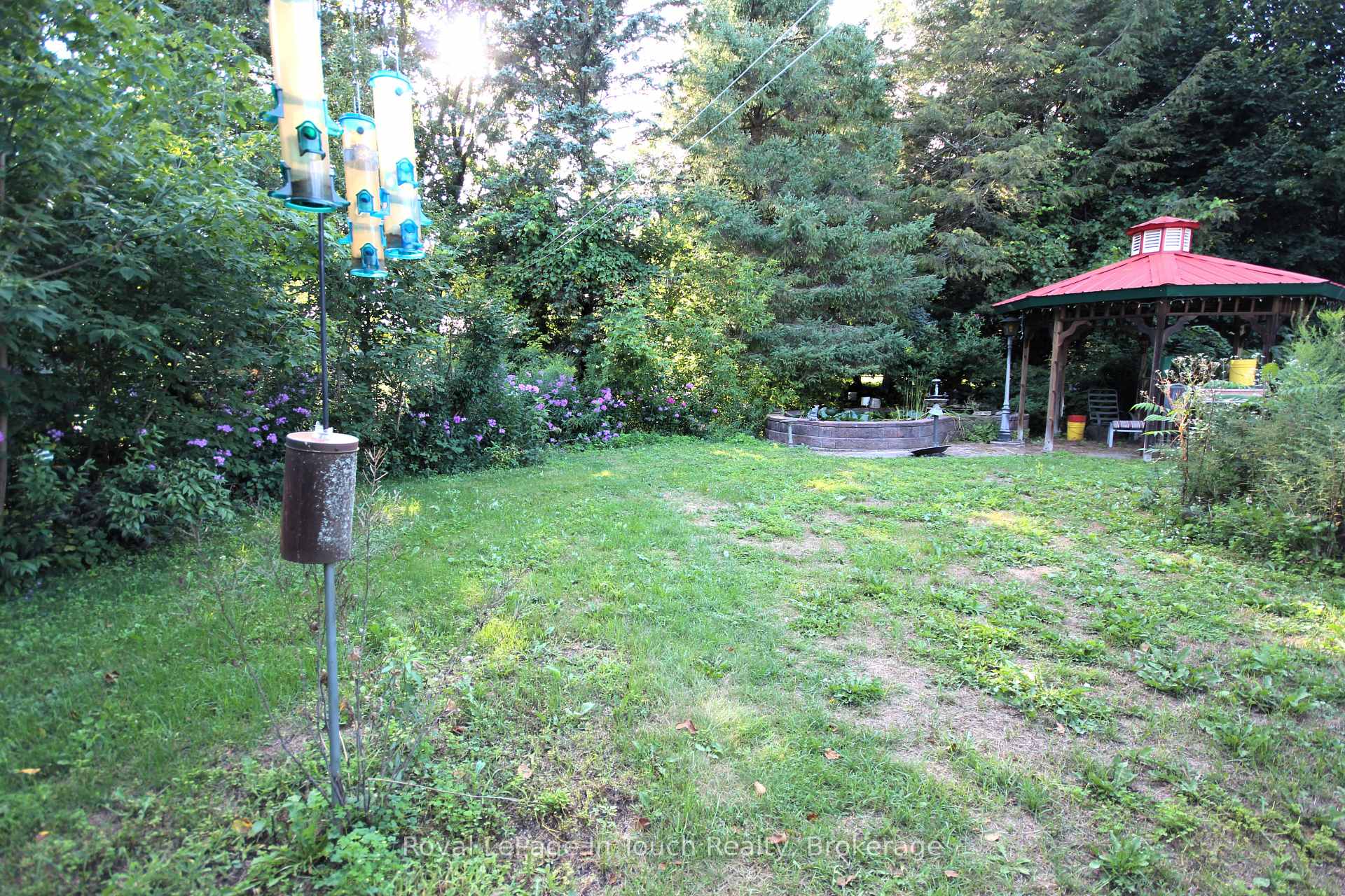 Photo 17 of 29 Glacier Trail, Tay, Rural Tay — HOMEH