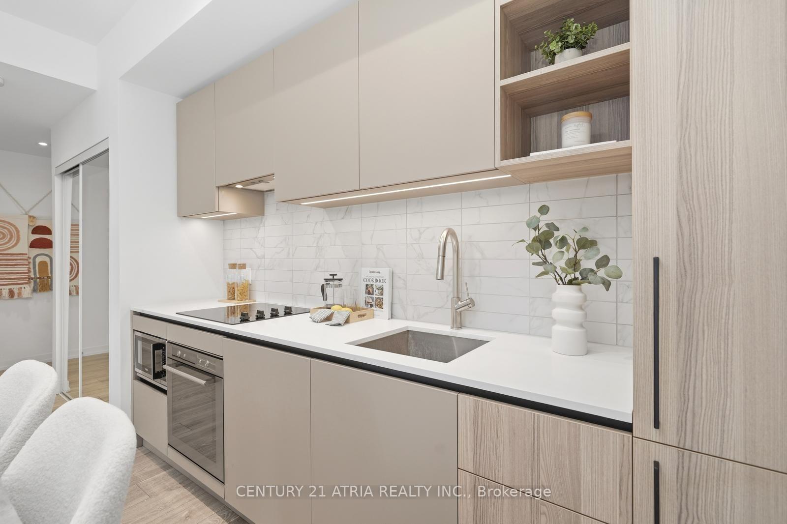 Photo 8 of Unit 1502, 55 Mercer Street, Toronto, Waterfront Communities — HOMEH