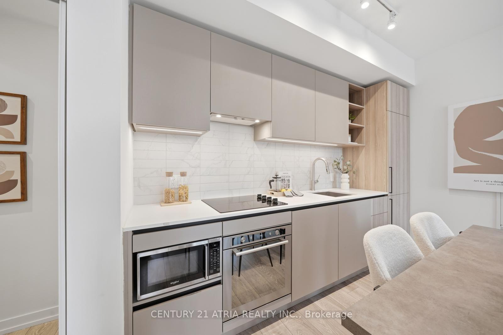 Photo 10 of Unit 1502, 55 Mercer Street, Toronto, Waterfront Communities — HOMEH