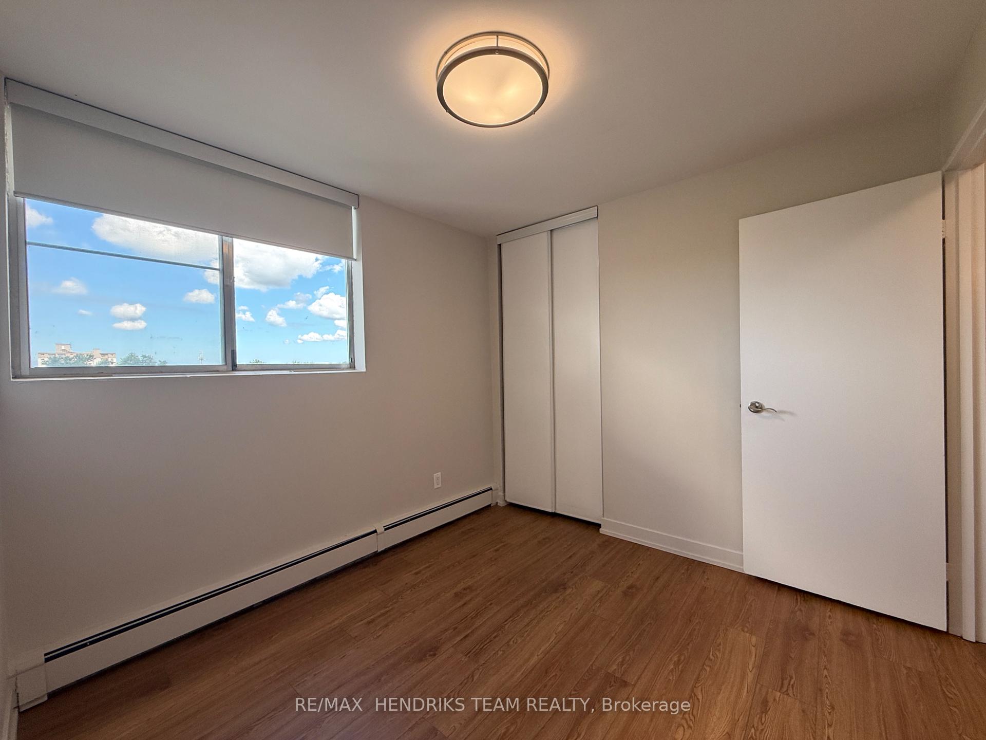 Photo 9 of Unit 508, 4982 Chrysler Avenue, Niagara Falls, Downtown — HOMEH