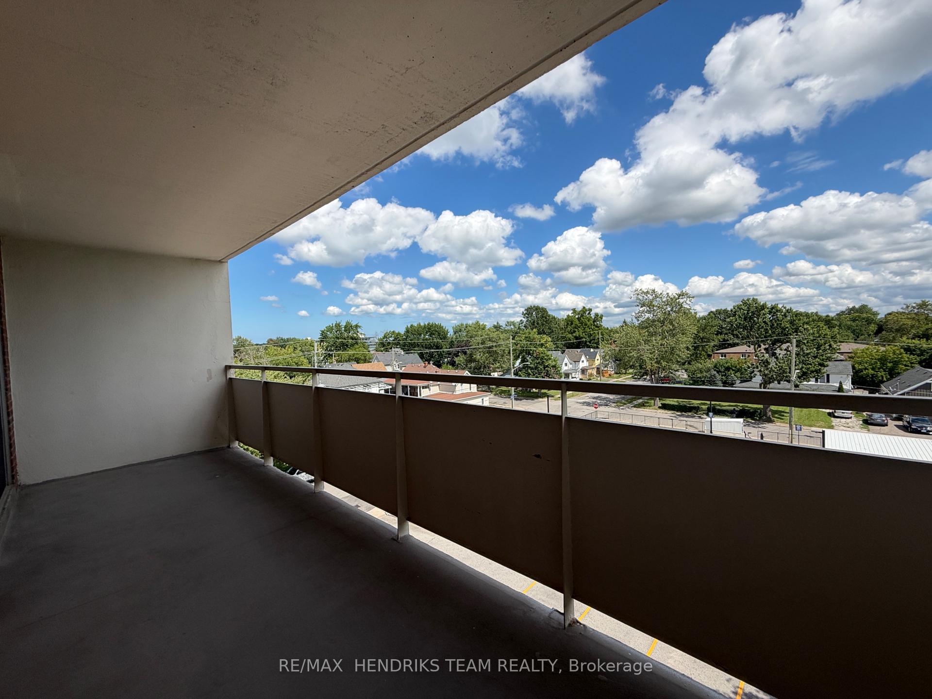 Photo 12 of Unit 508, 4982 Chrysler Avenue, Niagara Falls, Downtown — HOMEH