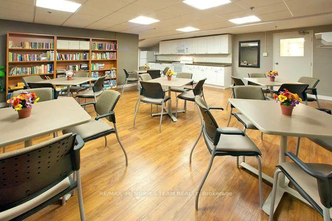 Photo 14 of Unit 508, 4982 Chrysler Avenue, Niagara Falls, Downtown — HOMEH