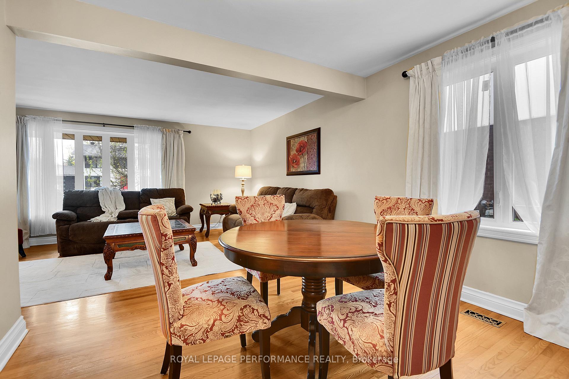 Photo 9 of 1841 Beattie Avenue, Ottawa, Playfair Park — HOMEH