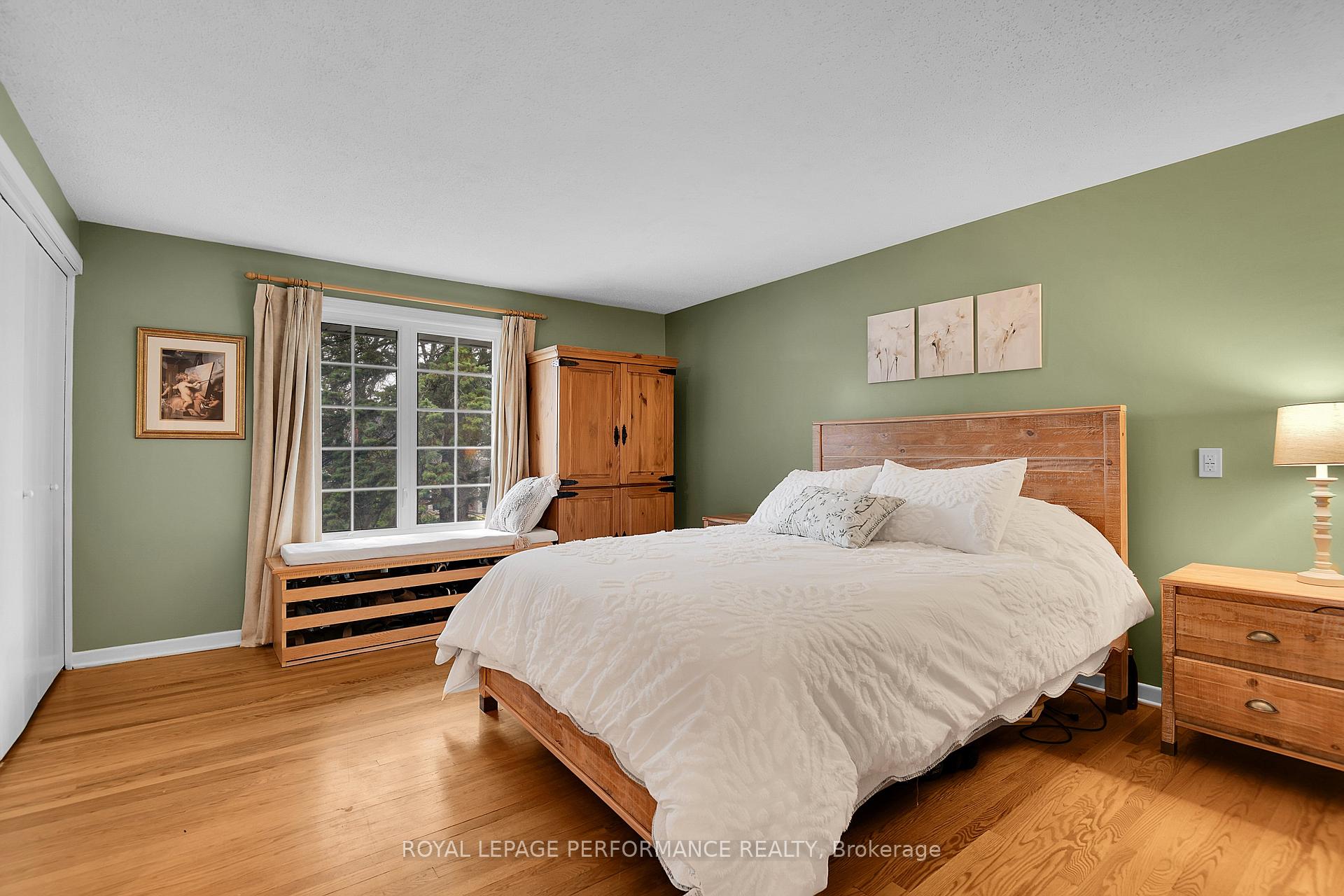 Photo 18 of 1841 Beattie Avenue, Ottawa, Playfair Park — HOMEH