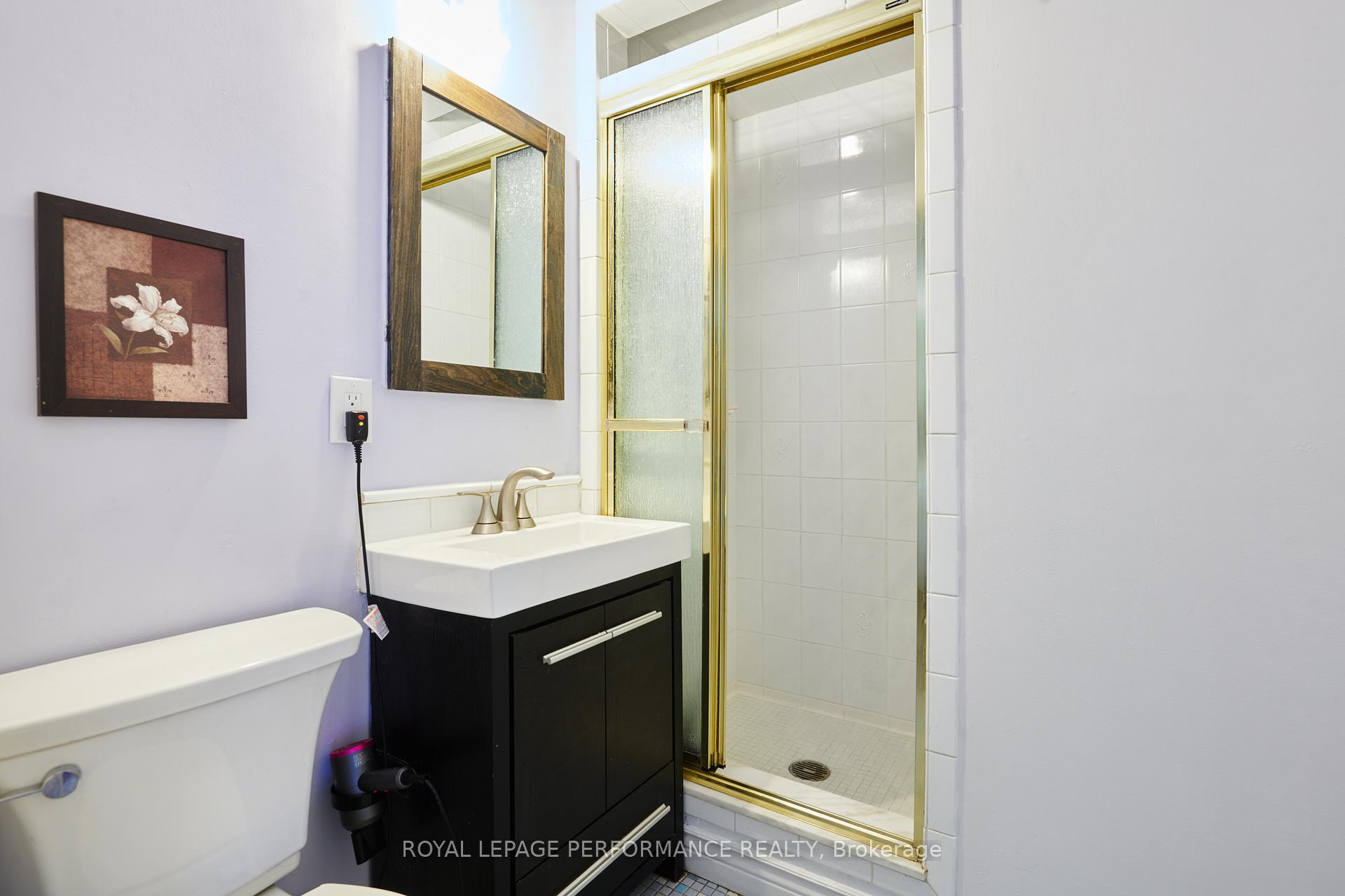 Photo 20 of 1841 Beattie Avenue, Ottawa, Playfair Park — HOMEH