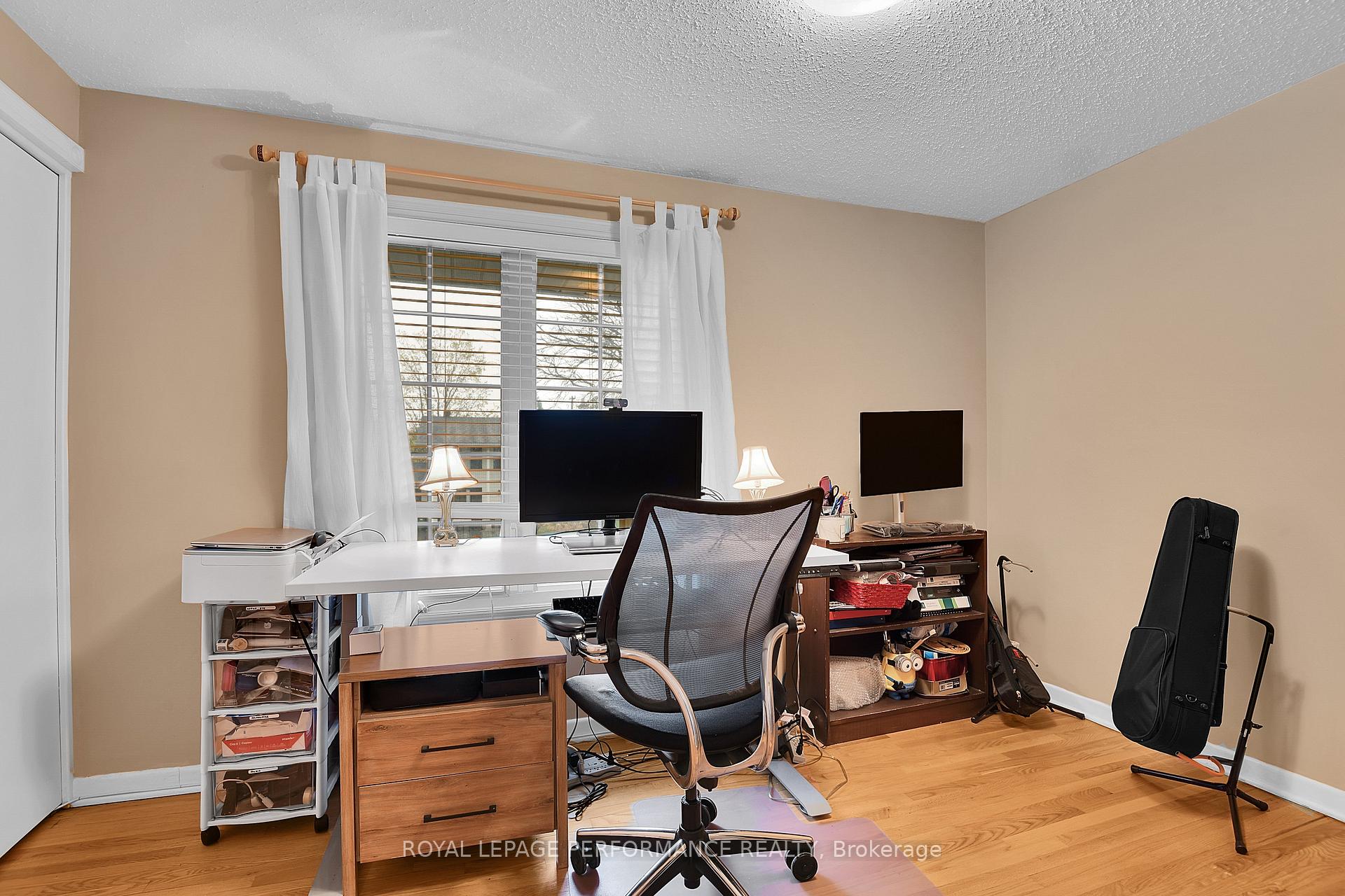 Photo 25 of 1841 Beattie Avenue, Ottawa, Playfair Park — HOMEH