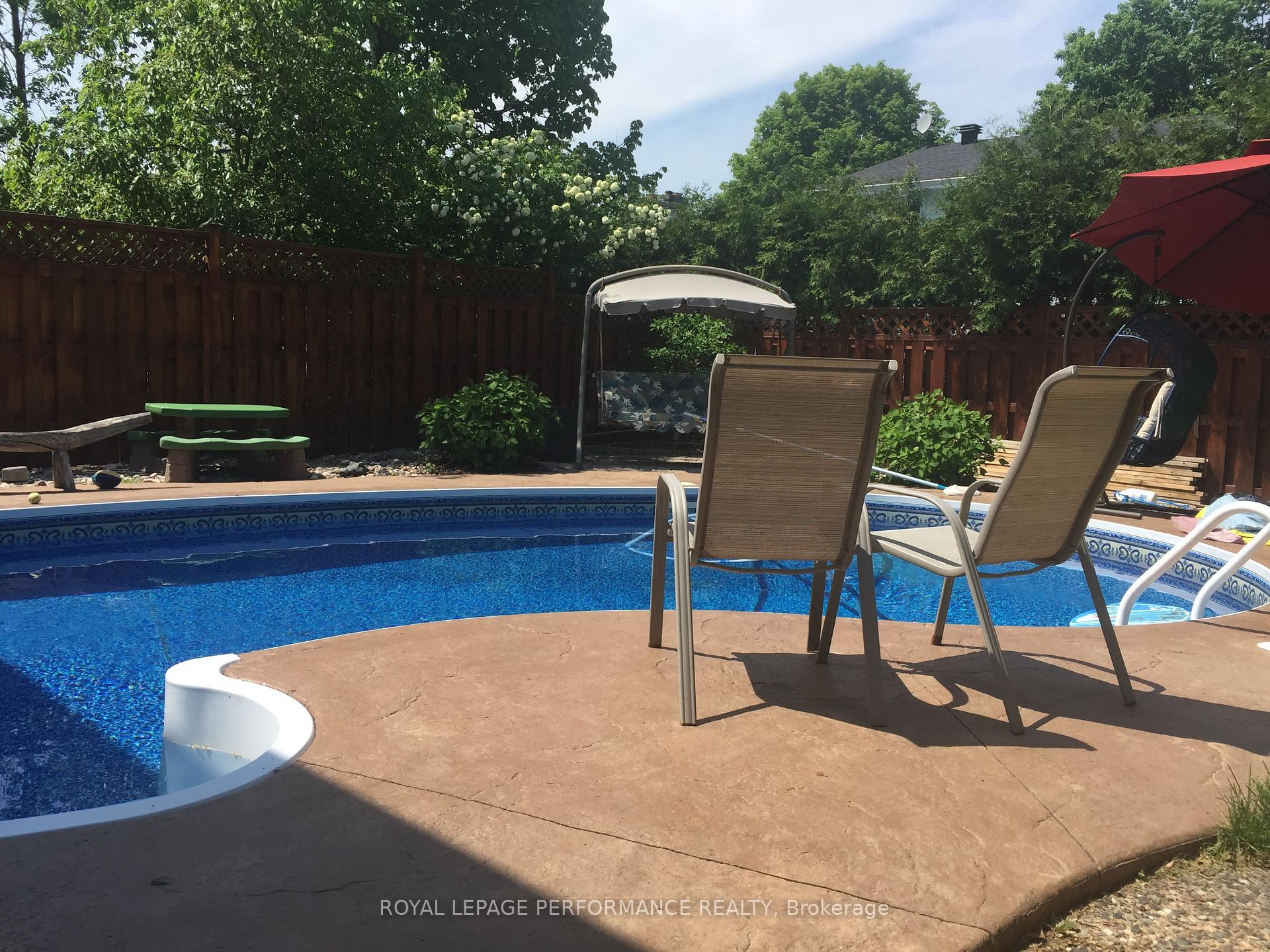 Photo 34 of 1841 Beattie Avenue, Ottawa, Playfair Park — HOMEH