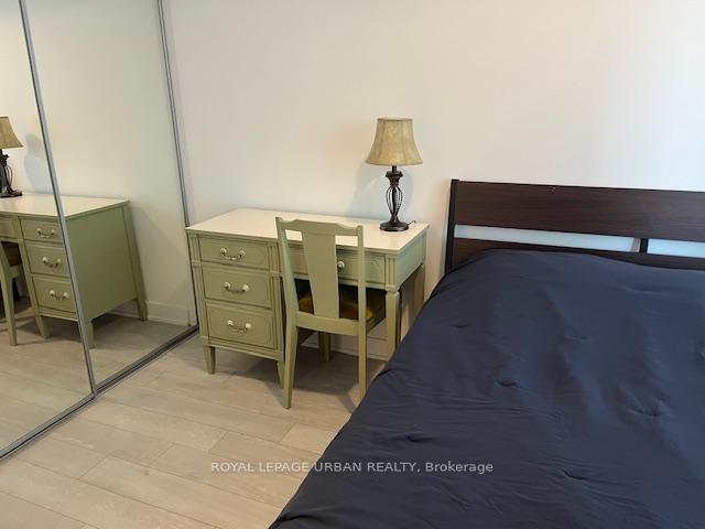 Photo 11 of Unit 1007, 99 Broadway Avenue, Toronto, Mount Pleasant West — HOMEH