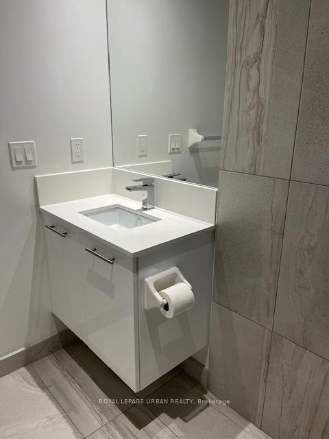 Photo 16 of Unit 1007, 99 Broadway Avenue, Toronto, Mount Pleasant West — HOMEH