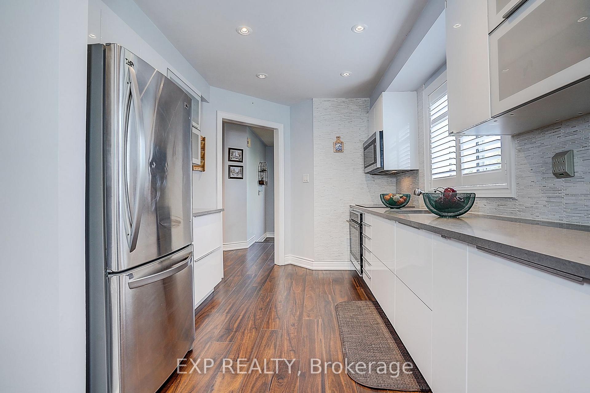Photo 14 of 626 Walpole Crescent, Newmarket, Stonehaven-Wyndham — HOMEH
