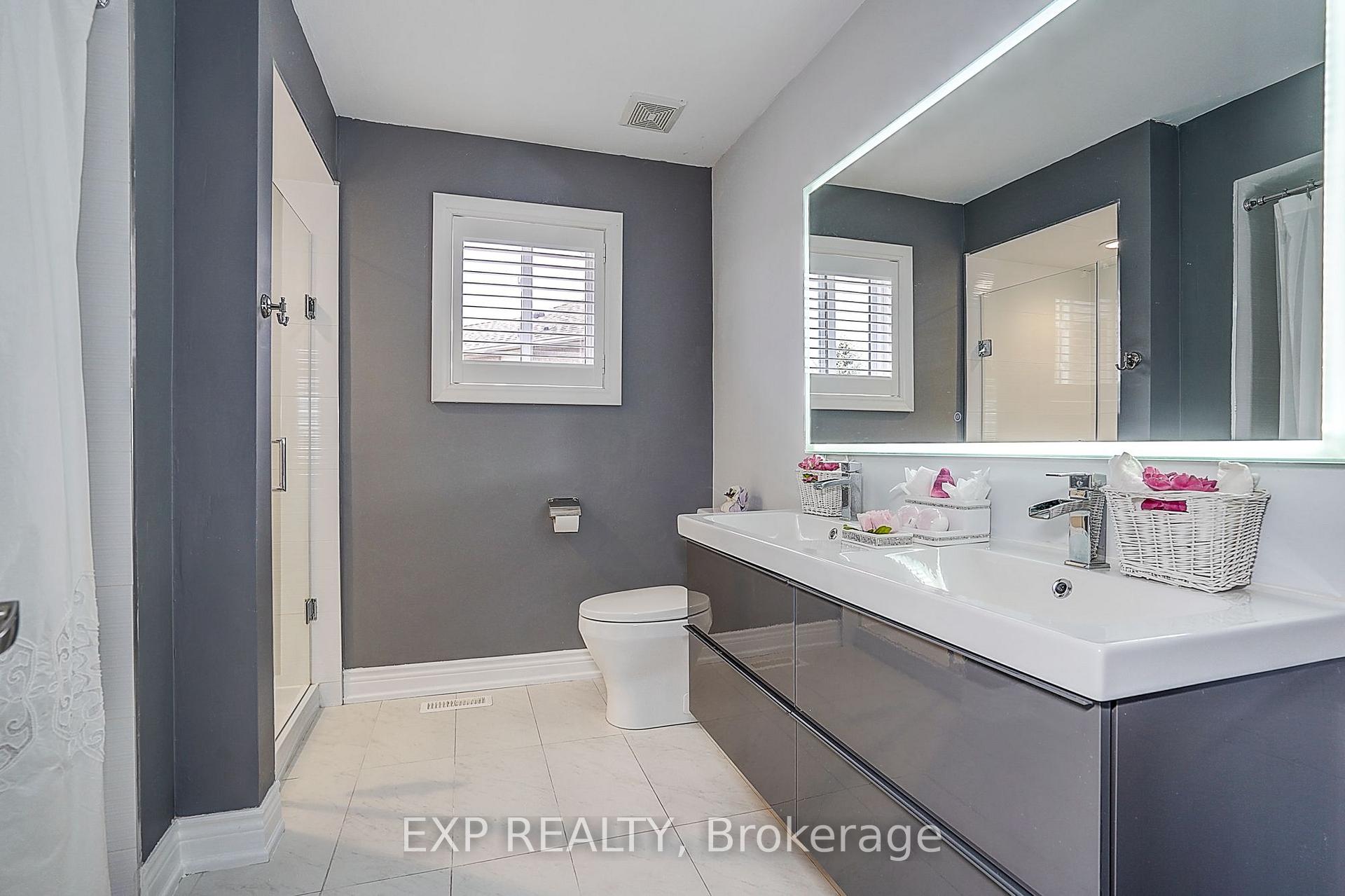 Photo 21 of 626 Walpole Crescent, Newmarket, Stonehaven-Wyndham — HOMEH