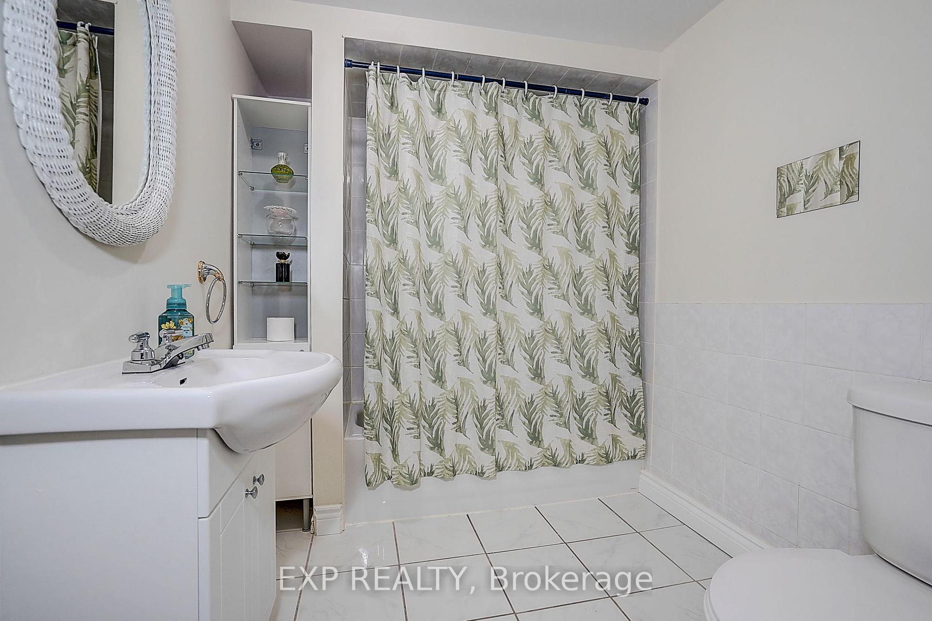 Photo 28 of 626 Walpole Crescent, Newmarket, Stonehaven-Wyndham — HOMEH