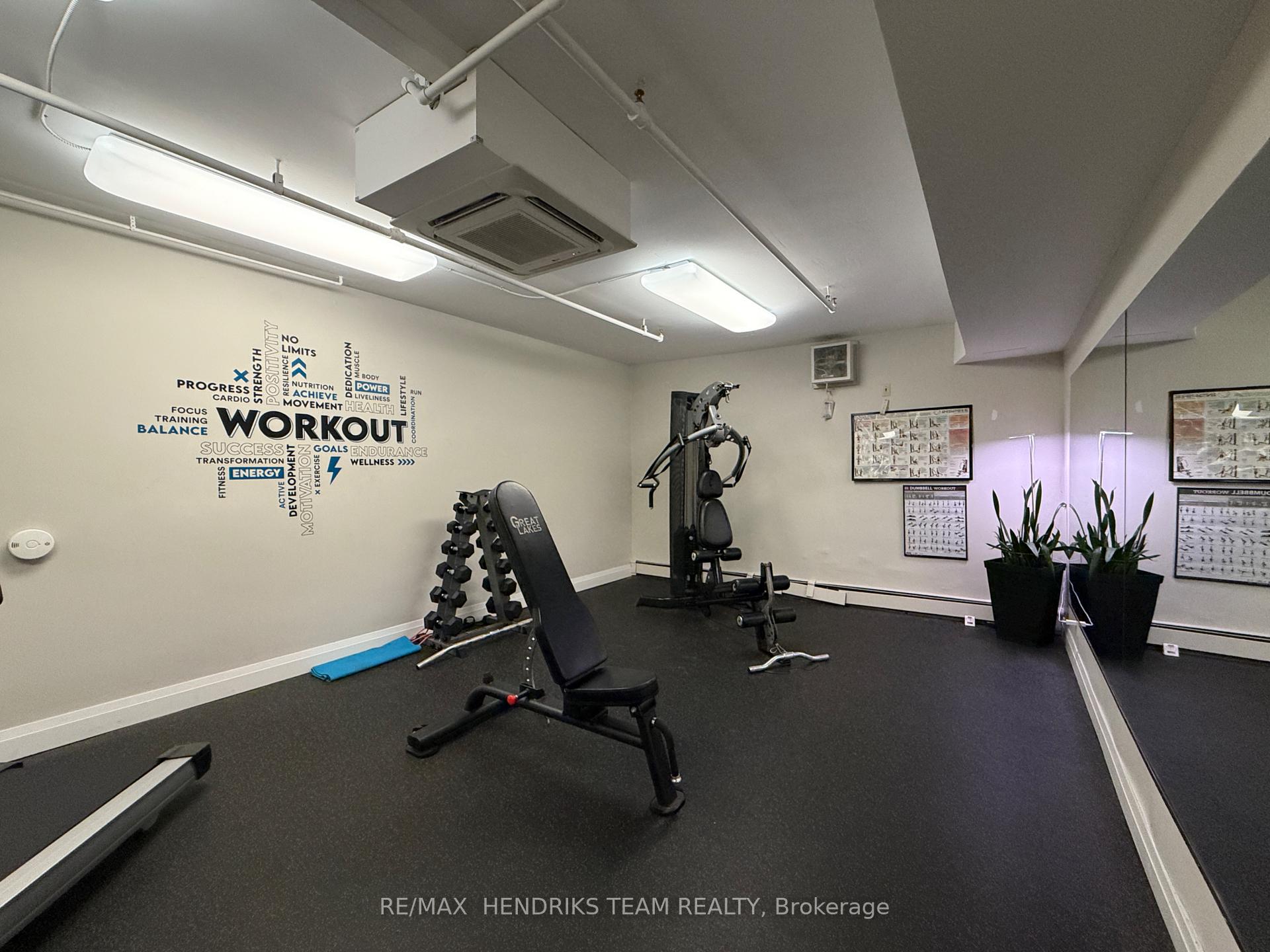 Photo 18 of Unit 302, 4982 Chrysler Avenue, Niagara Falls, Downtown — HOMEH