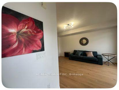 Photo 7 of Unit 21, 181 Parktree Drive, Vaughan, Maple — HOMEH