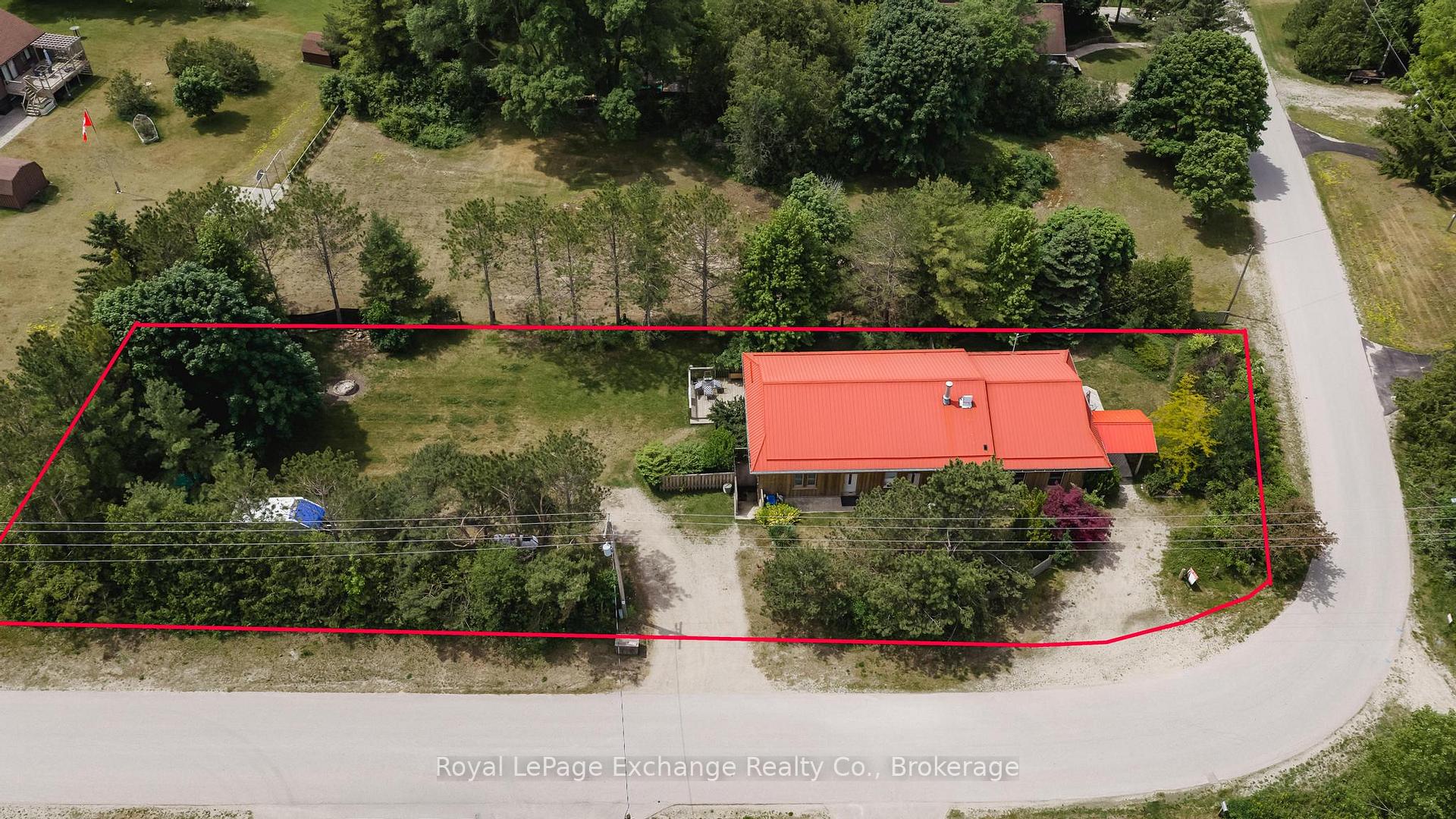 Photo 5 of 141 Bell Drive, Huron-Kinloss — HOMEH