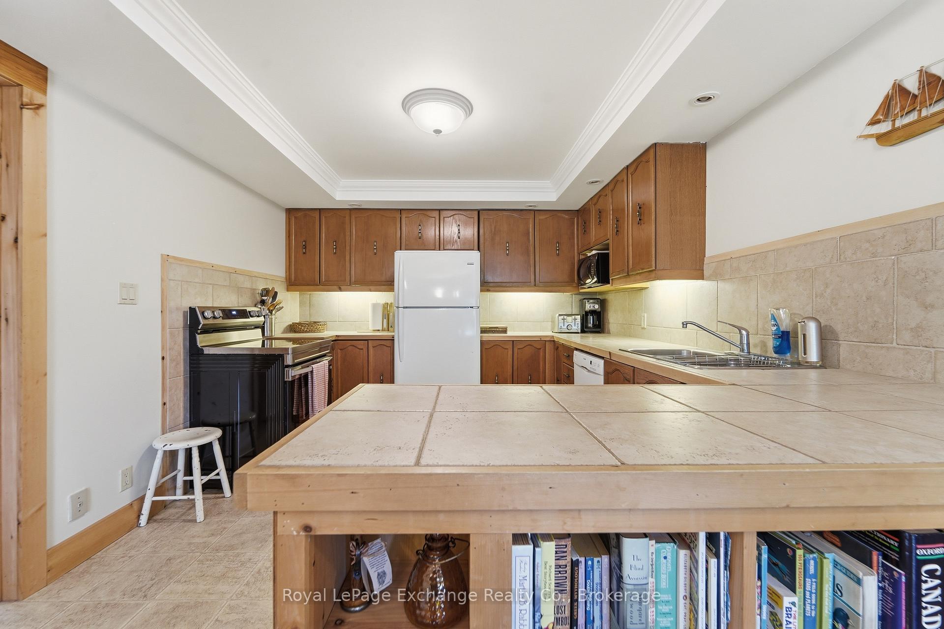 Photo 9 of 141 Bell Drive, Huron-Kinloss — HOMEH
