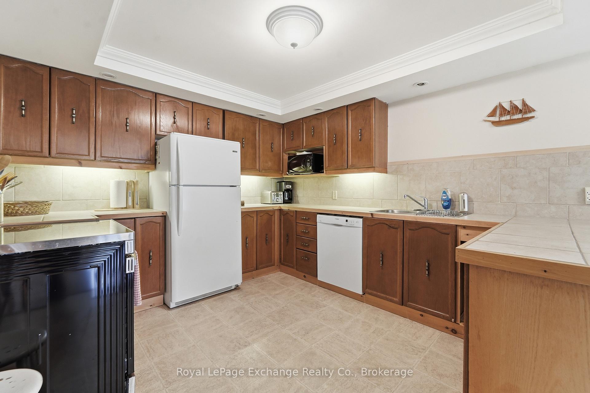 Photo 10 of 141 Bell Drive, Huron-Kinloss — HOMEH