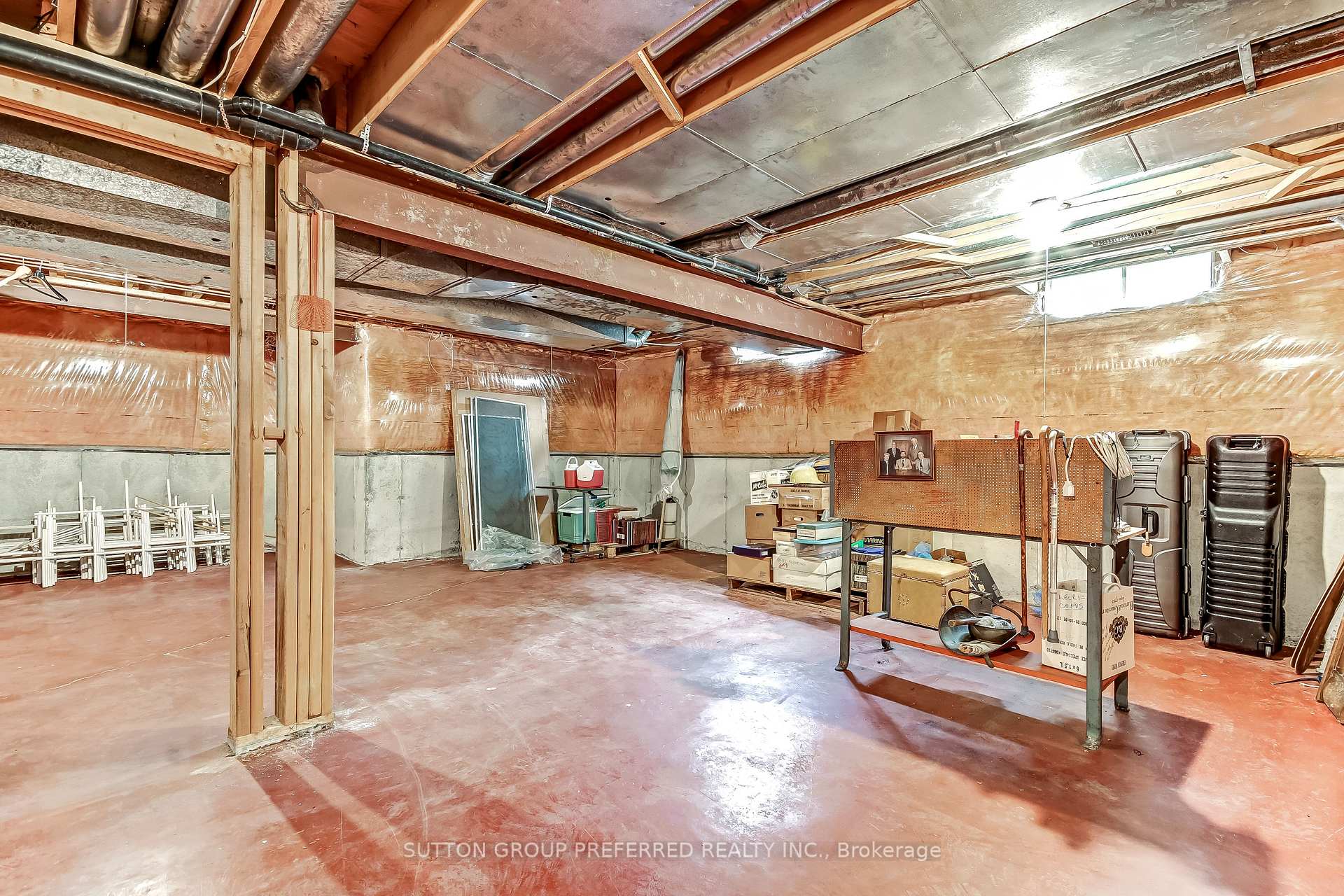 Photo 25 of 116 Hartson Road, London, North O — HOMEH