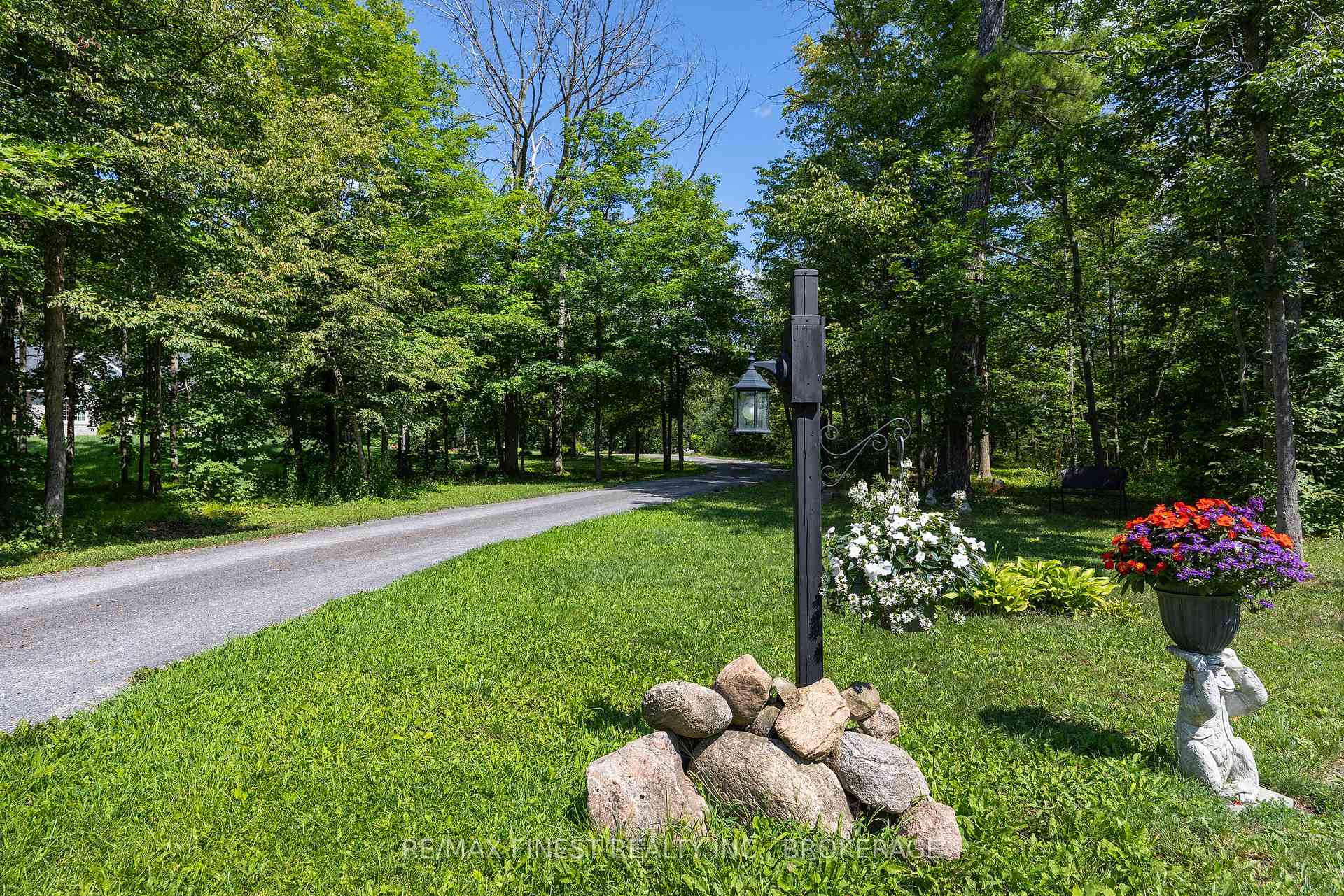 Photo 2 of 1197 Mccullough Road, Tyendinaga, Tyendinaga Township — HOMEH