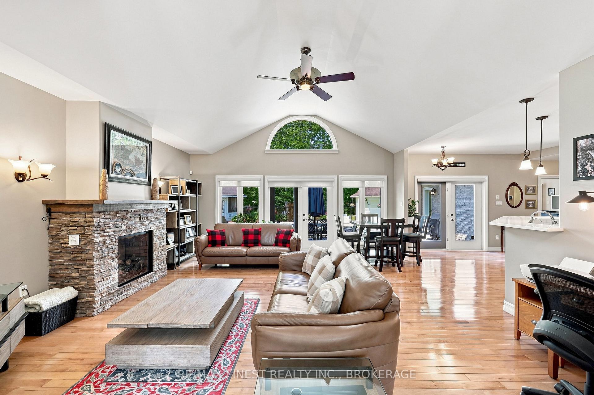 Photo 11 of 1197 Mccullough Road, Tyendinaga, Tyendinaga Township — HOMEH
