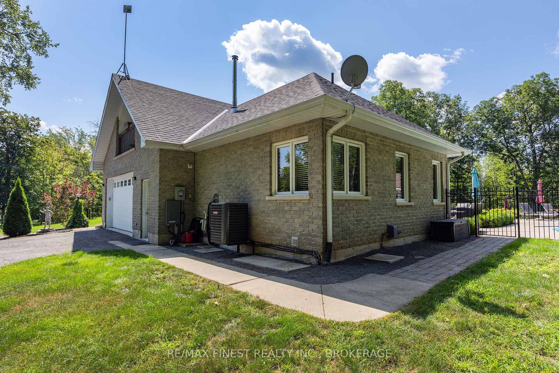 Photo 41 of 1197 Mccullough Road, Tyendinaga, Tyendinaga Township — HOMEH