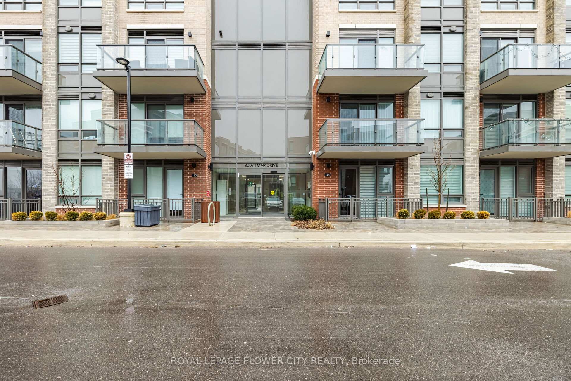 Photo 2 of Unit 269, 65 Attmar Drive E, Brampton, Bram East — HOMEH