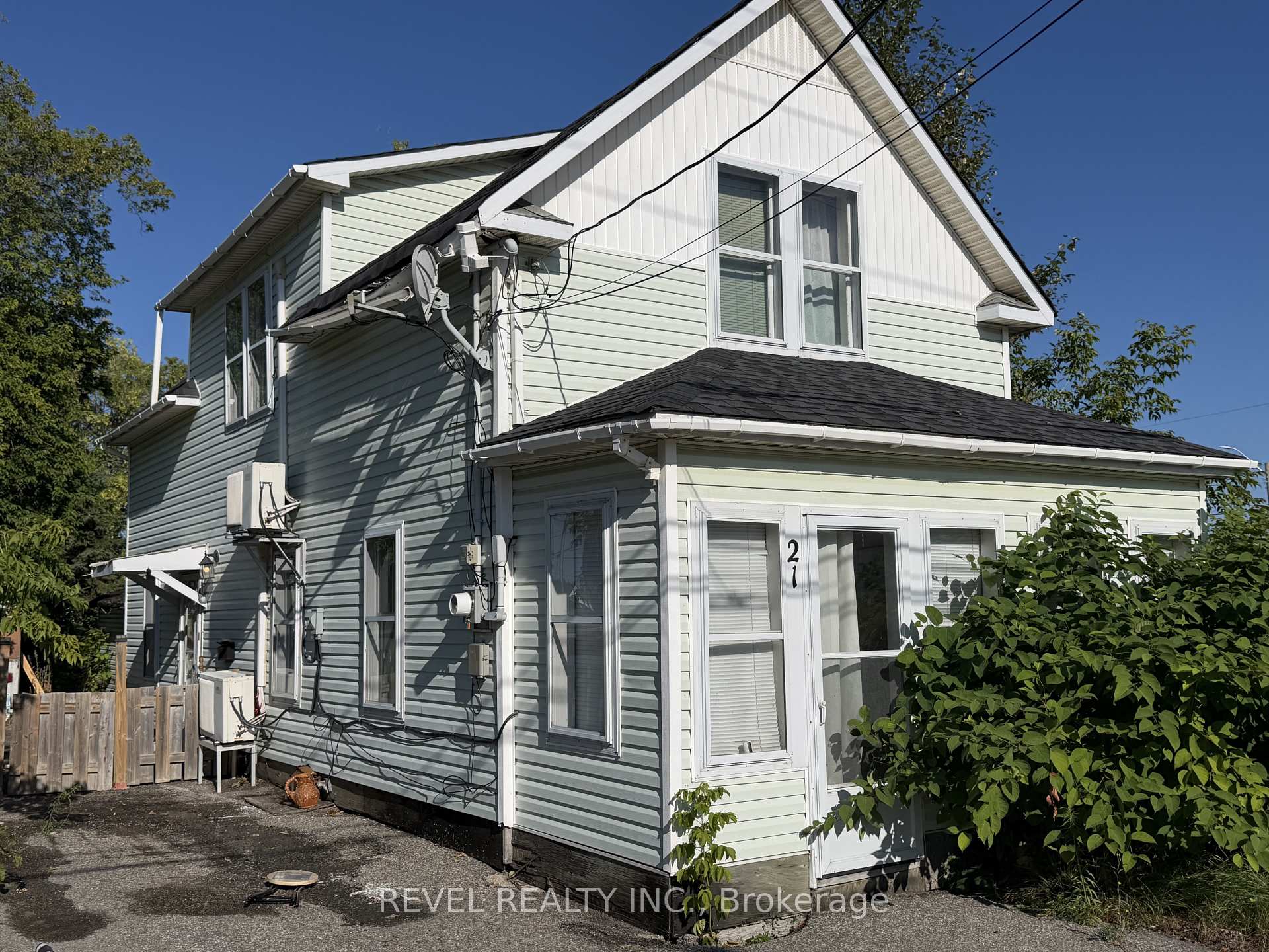 Photo 2 of 21 Birch Street S, Timmins, TNE - North — HOMEH