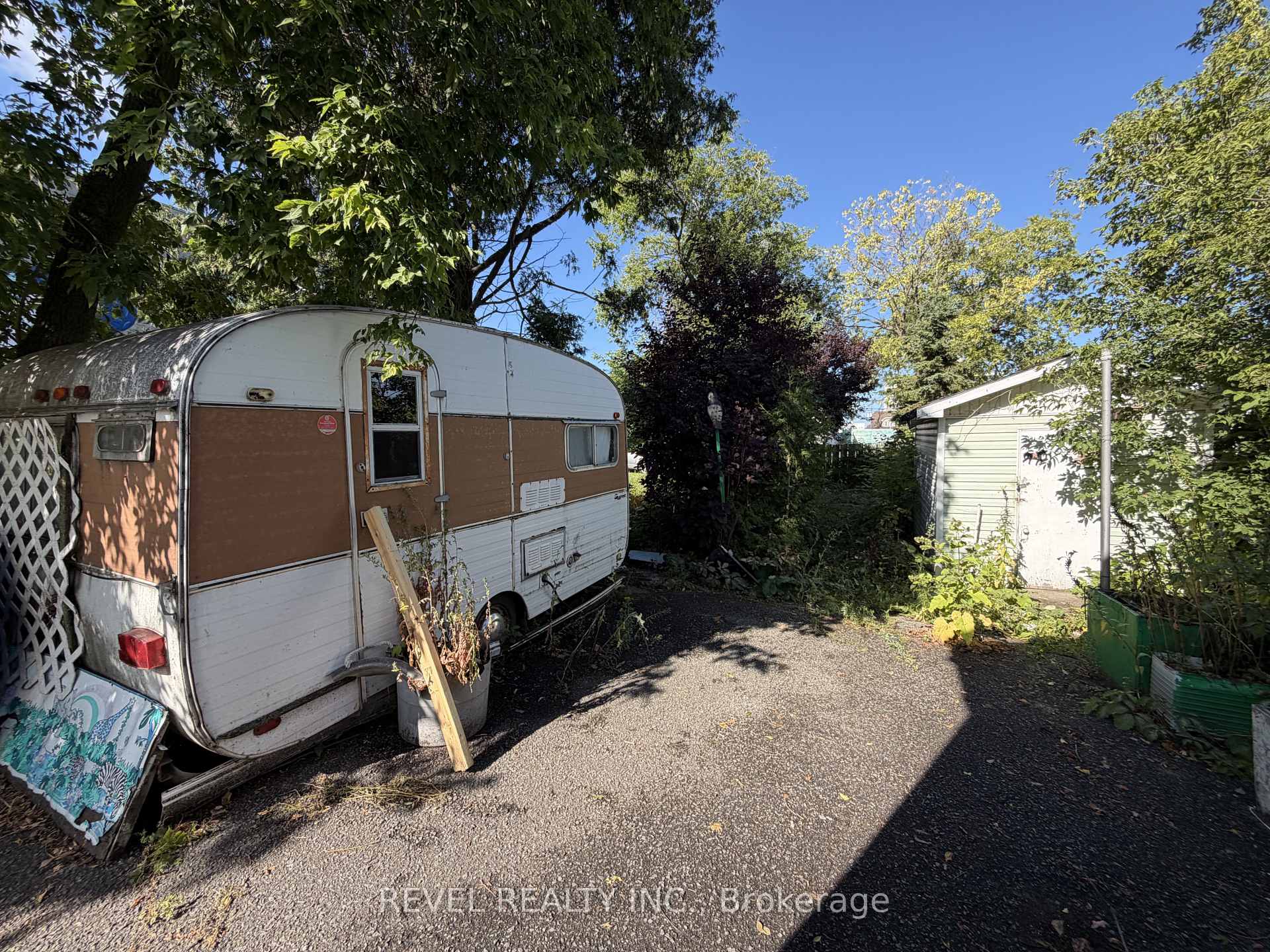 Photo 7 of 21 Birch Street S, Timmins, TNE - North — HOMEH