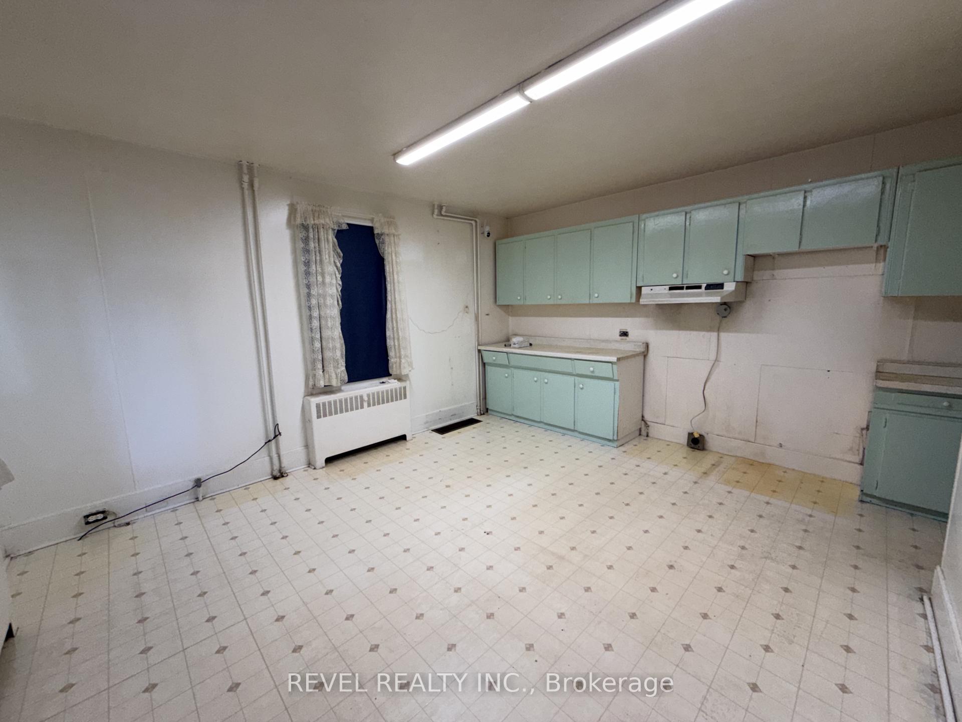 Photo 12 of 21 Birch Street S, Timmins, TNE - North — HOMEH