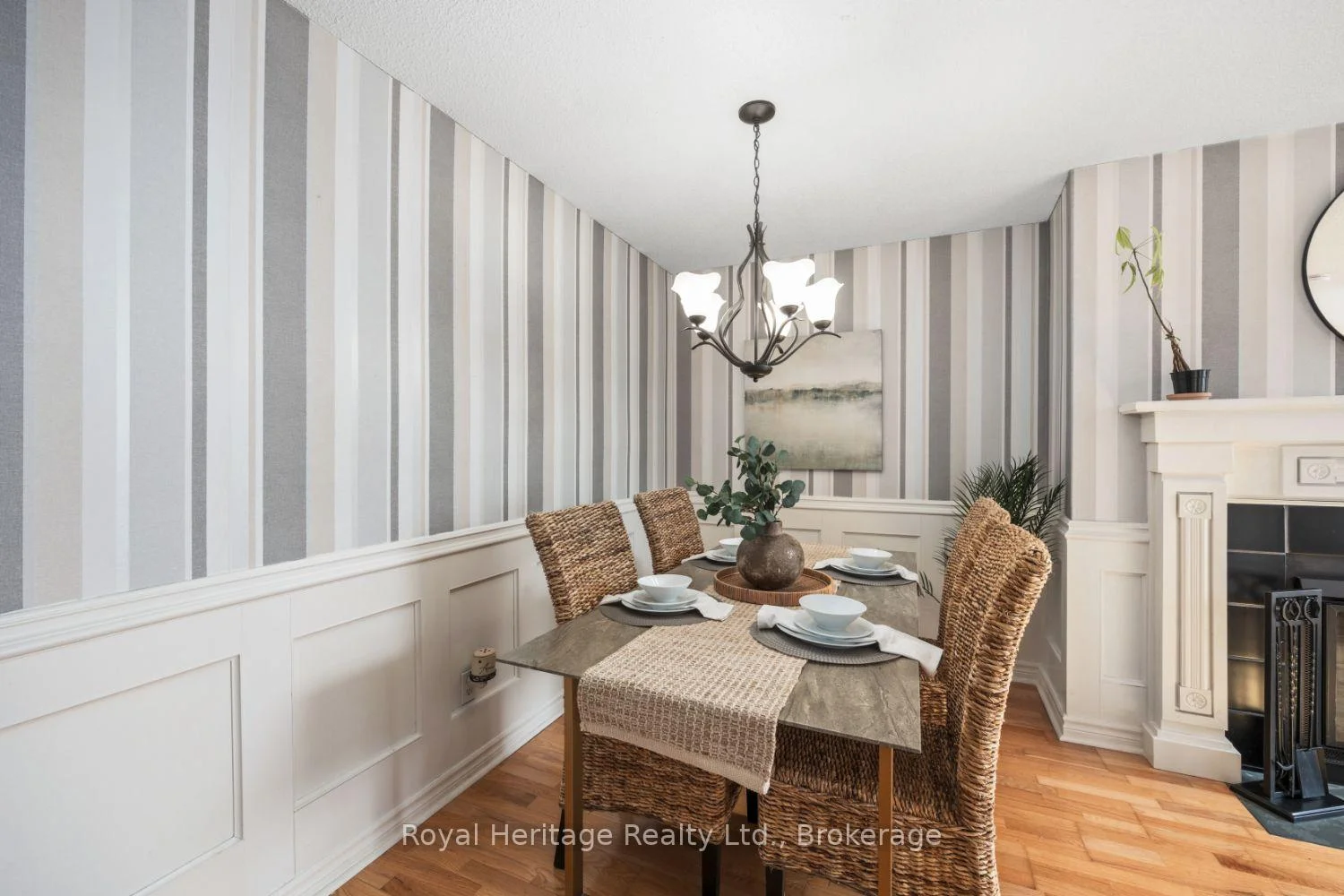 Photo 24 of 1665 Nash E-16 Drive, Clarington, Courtice — HOMEH