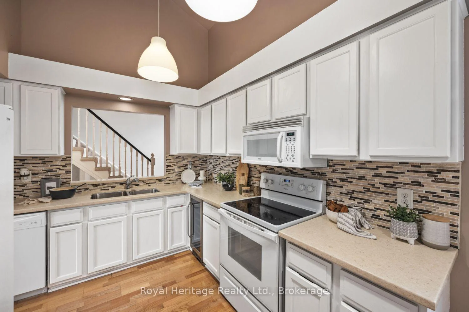 Photo 50 of 1665 Nash E-16 Drive, Clarington, Courtice — HOMEH