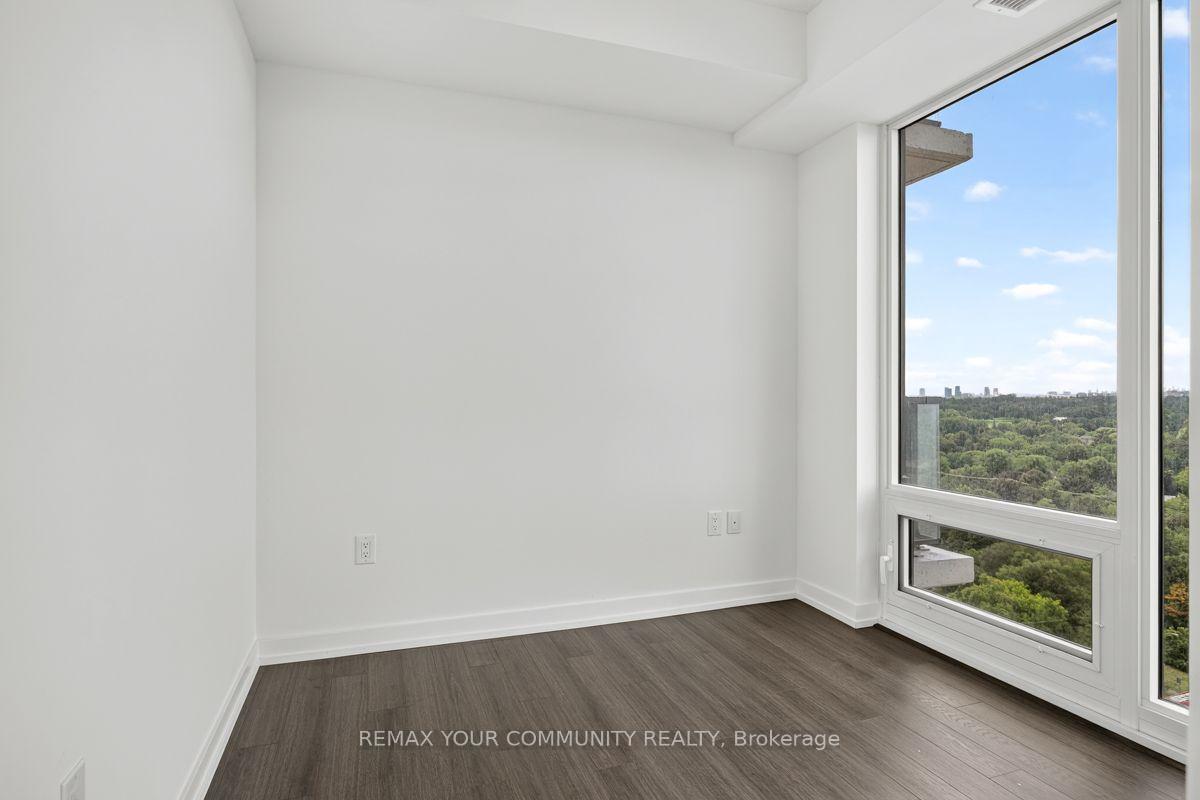 Photo 7 of Unit 1602, 4010 Eglinton Avenue, Etobicoke, Humber Heights — HOMEH