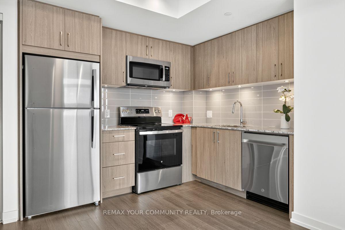 Photo 10 of Unit 1602, 4010 Eglinton Avenue, Etobicoke, Humber Heights — HOMEH