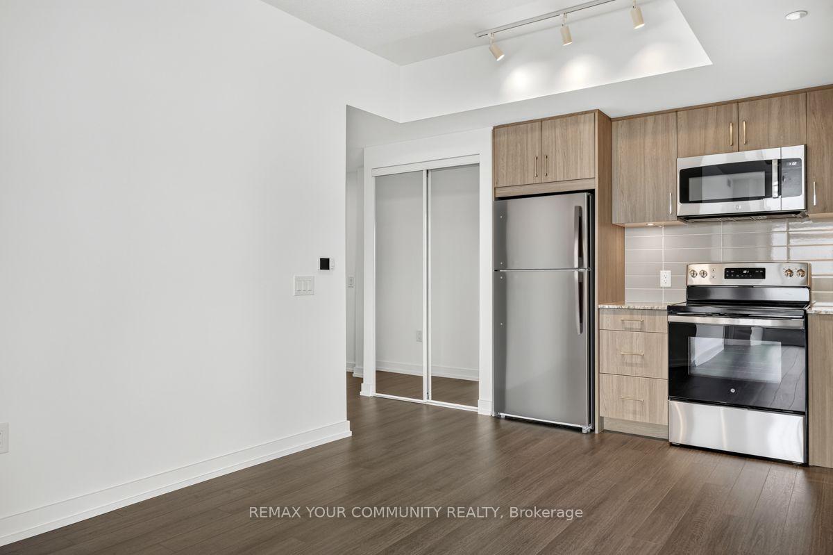 Photo 11 of Unit 1602, 4010 Eglinton Avenue, Etobicoke, Humber Heights — HOMEH