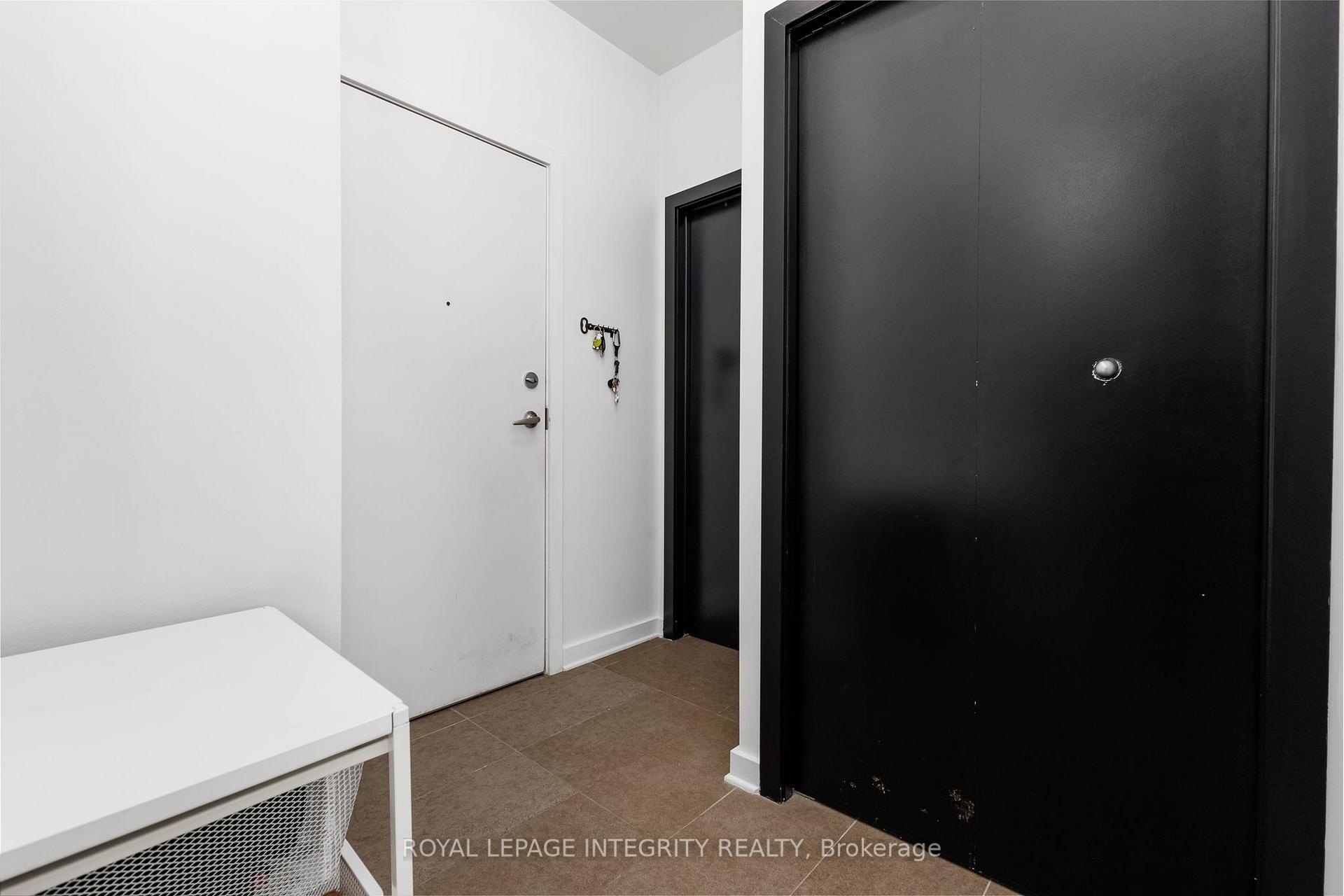 Photo 6 of Unit 202, 1308 Thames Street, Ottawa, Carlington — HOMEH